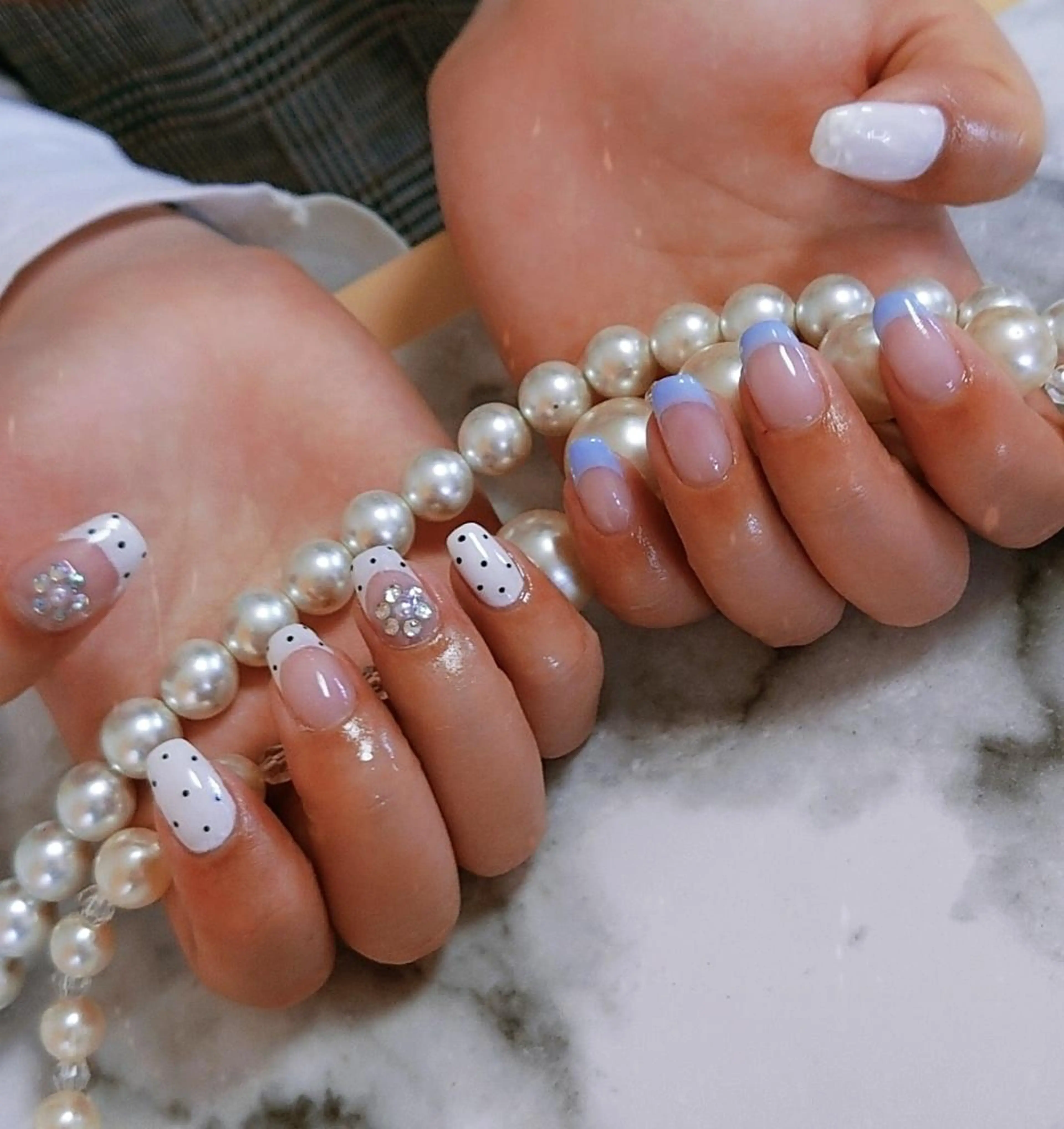 ネイル フレンチネイル ハンドネイル MANA MANAのネイルデザイン