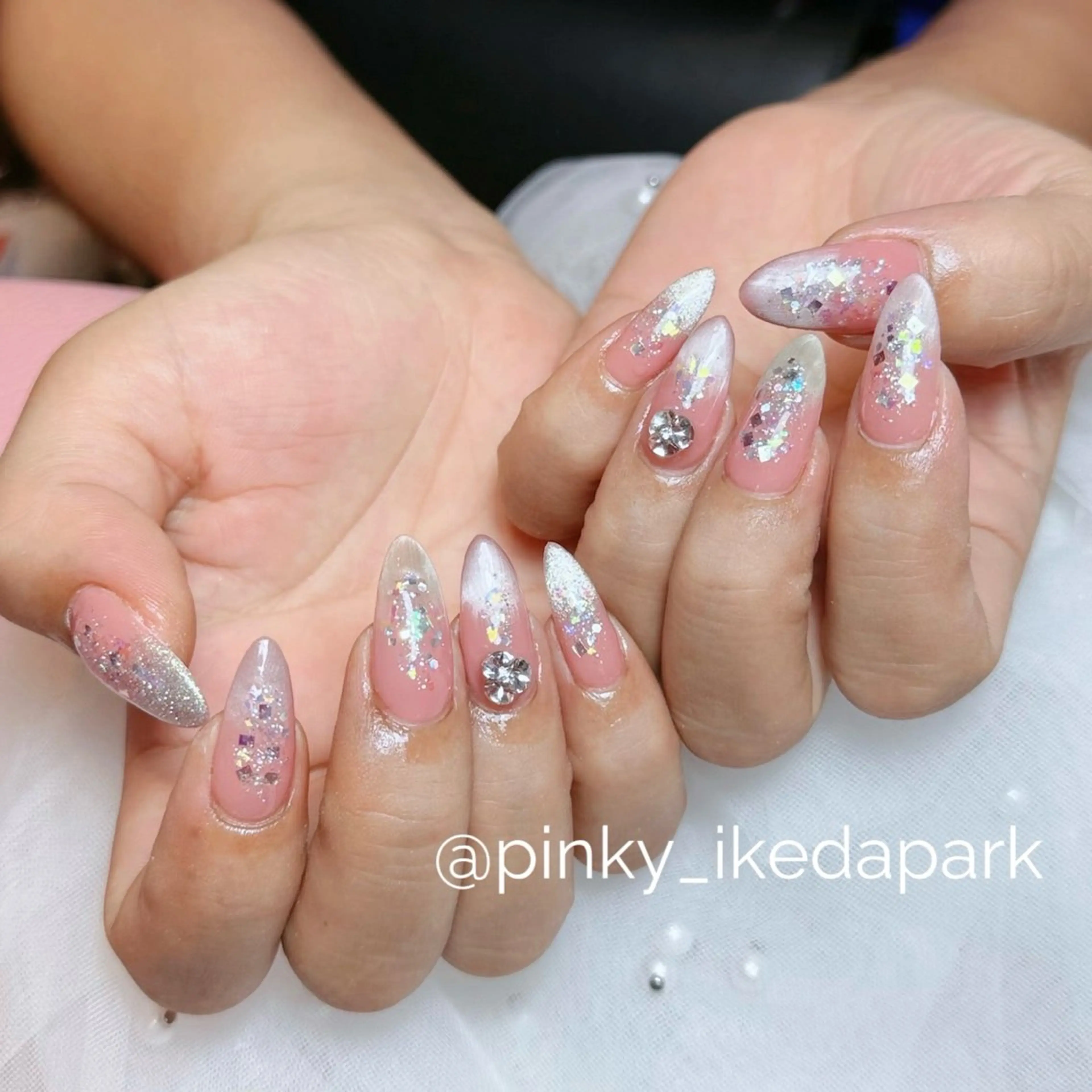 ネイル ハンドネイル PINKY nail所属・ピンキー 池田公園店のネイルデザイン