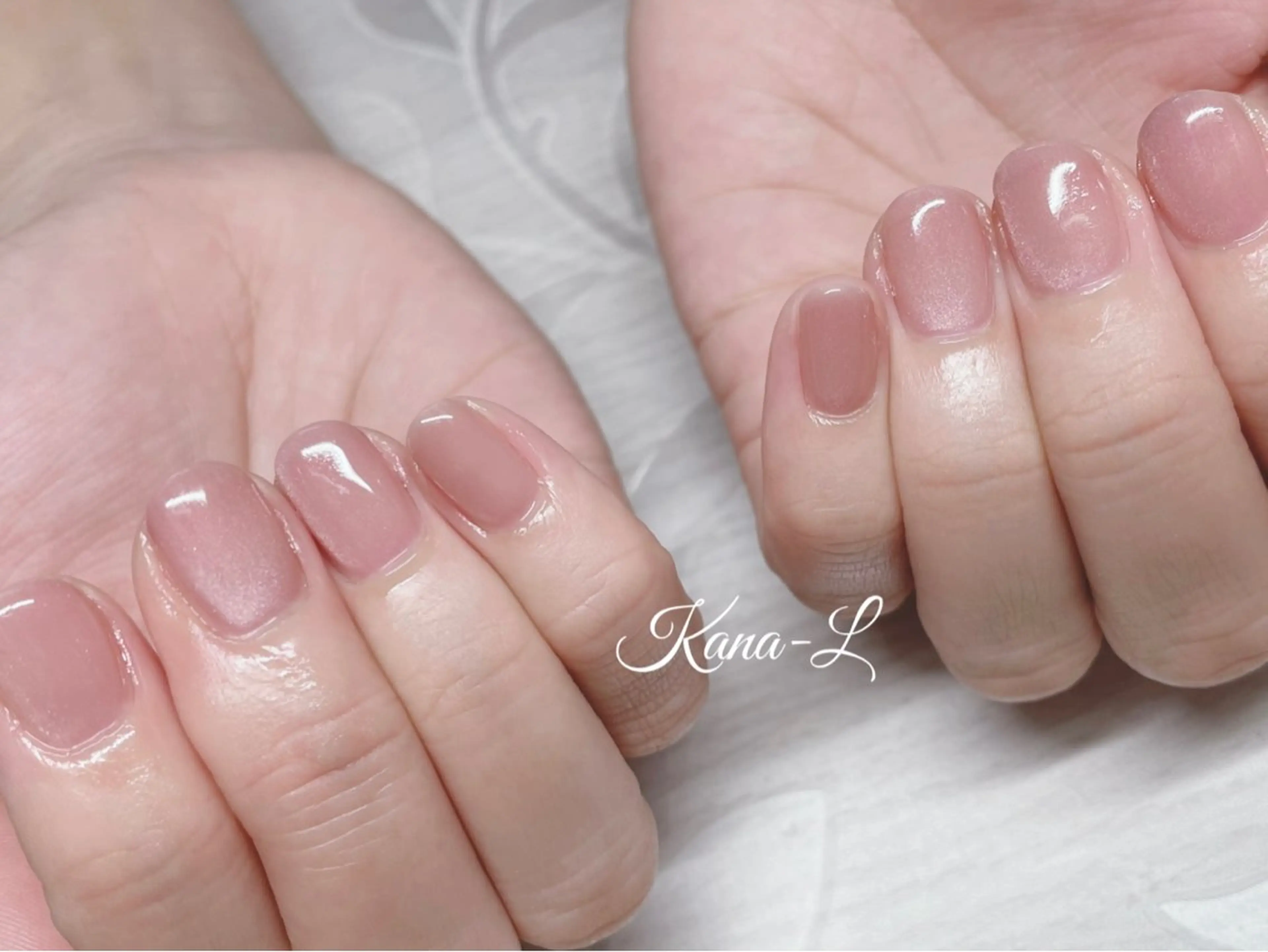 ネイル ジェルネイル マグネットネイル パラジェル 芦辺 香奈のネイルデザイン