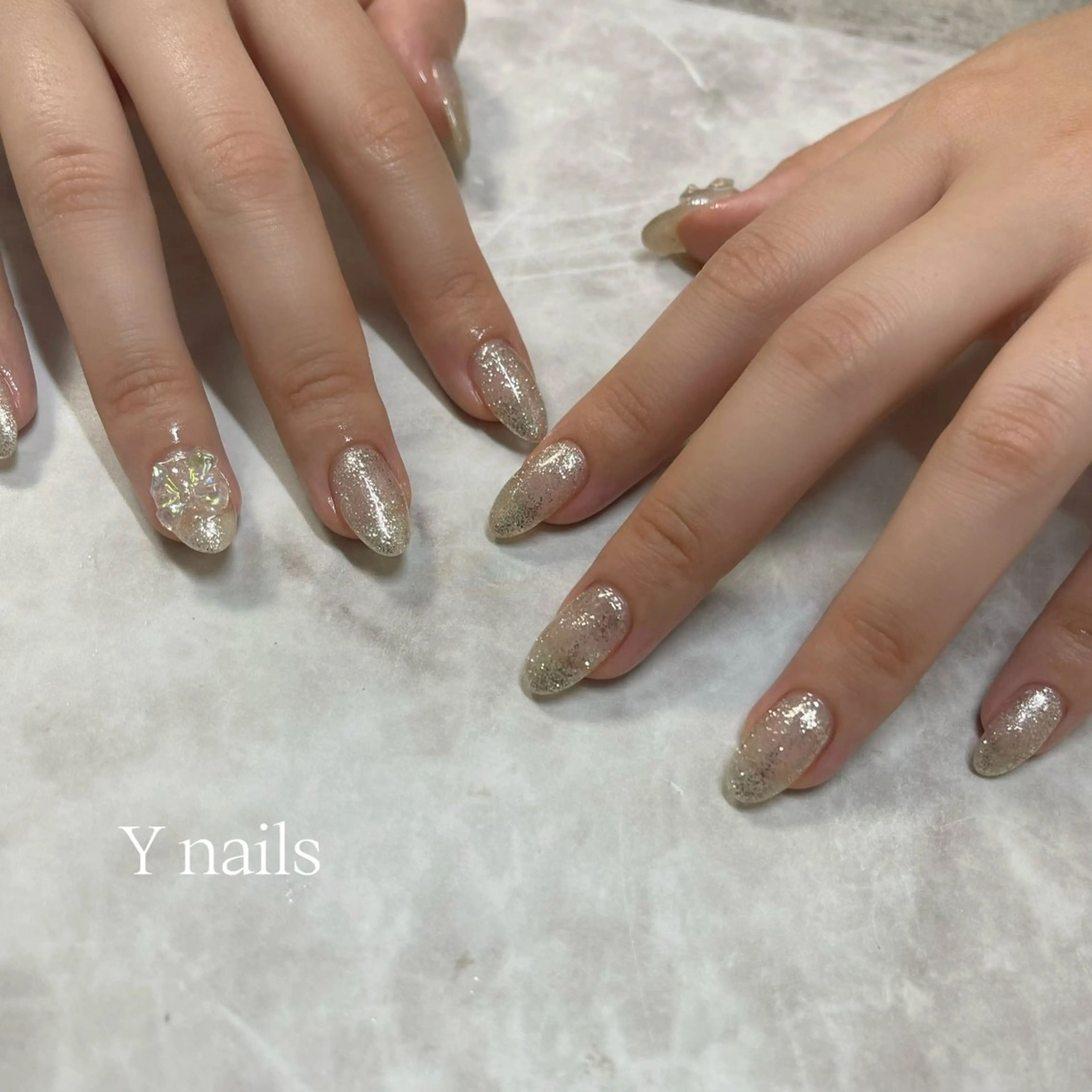 ネイル ラメ(グリッター) ワンカラーネイル リボン ハンドネイル 桜井 Y nailsのネイルデザイン