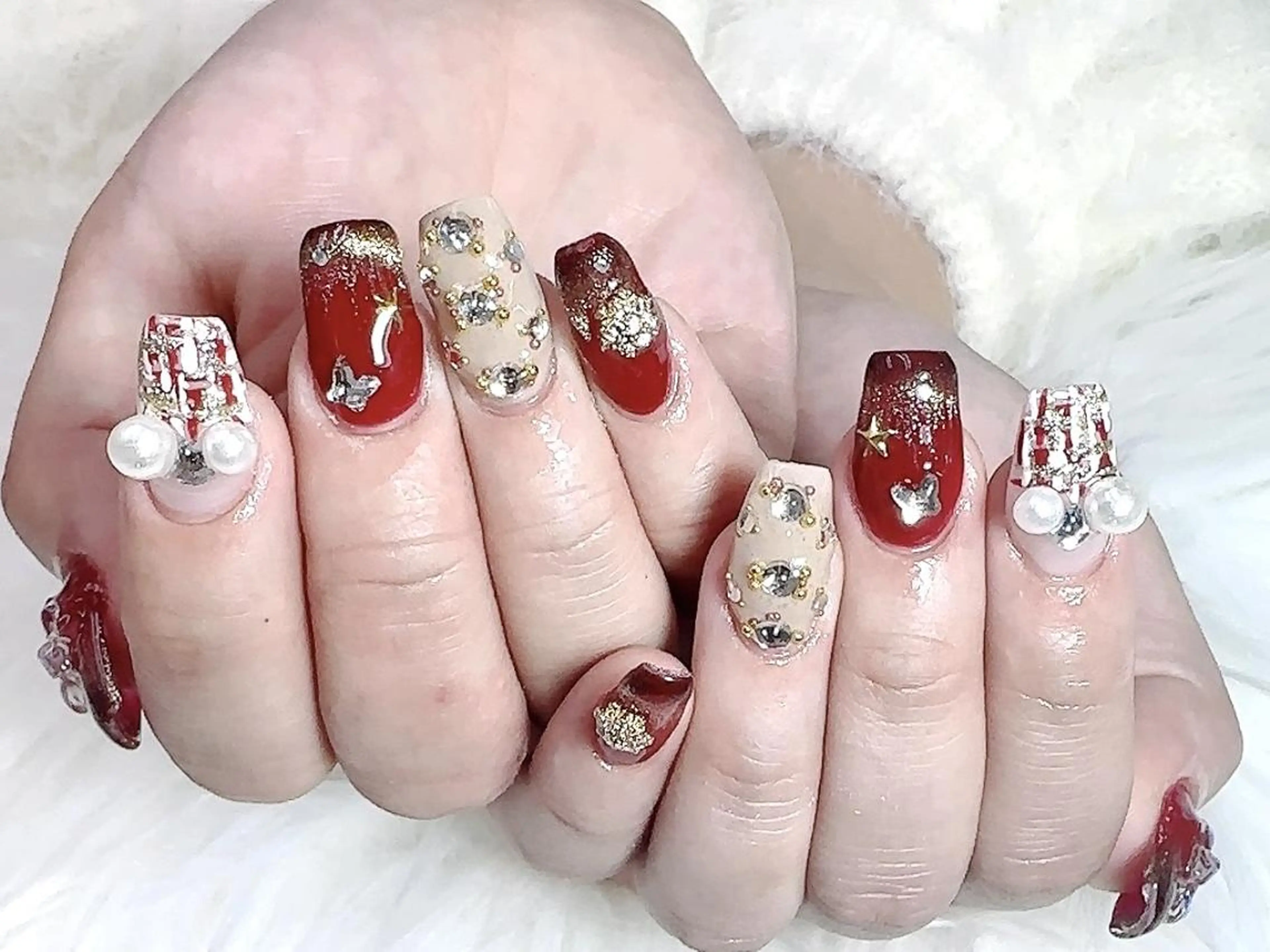 ネイル U nail 🩷新宿店のネイルデザイン