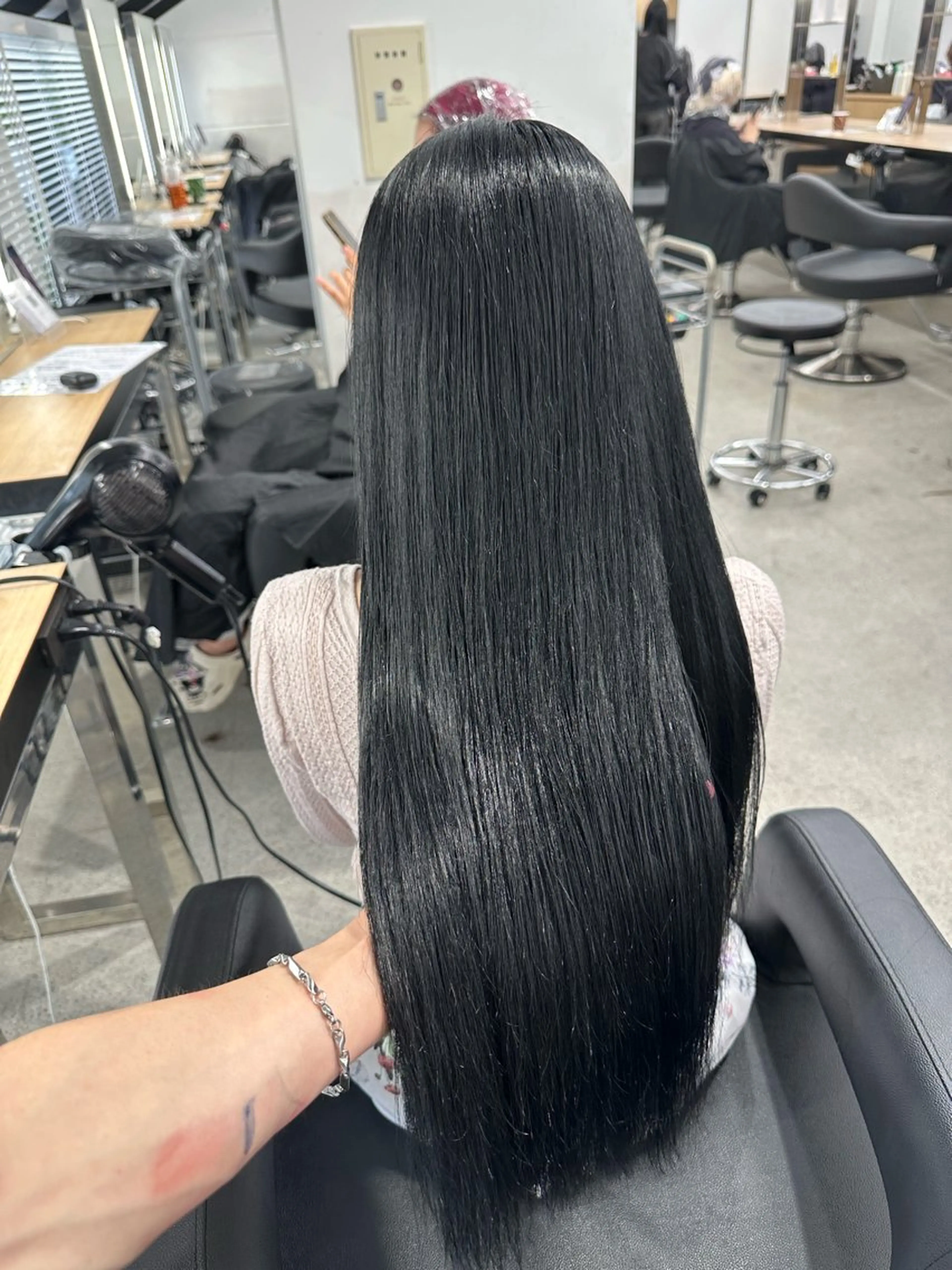 ロング カラー ヘアカラー くすみミルクティー／ ブラウン🪡TOWAのヘアスタイル