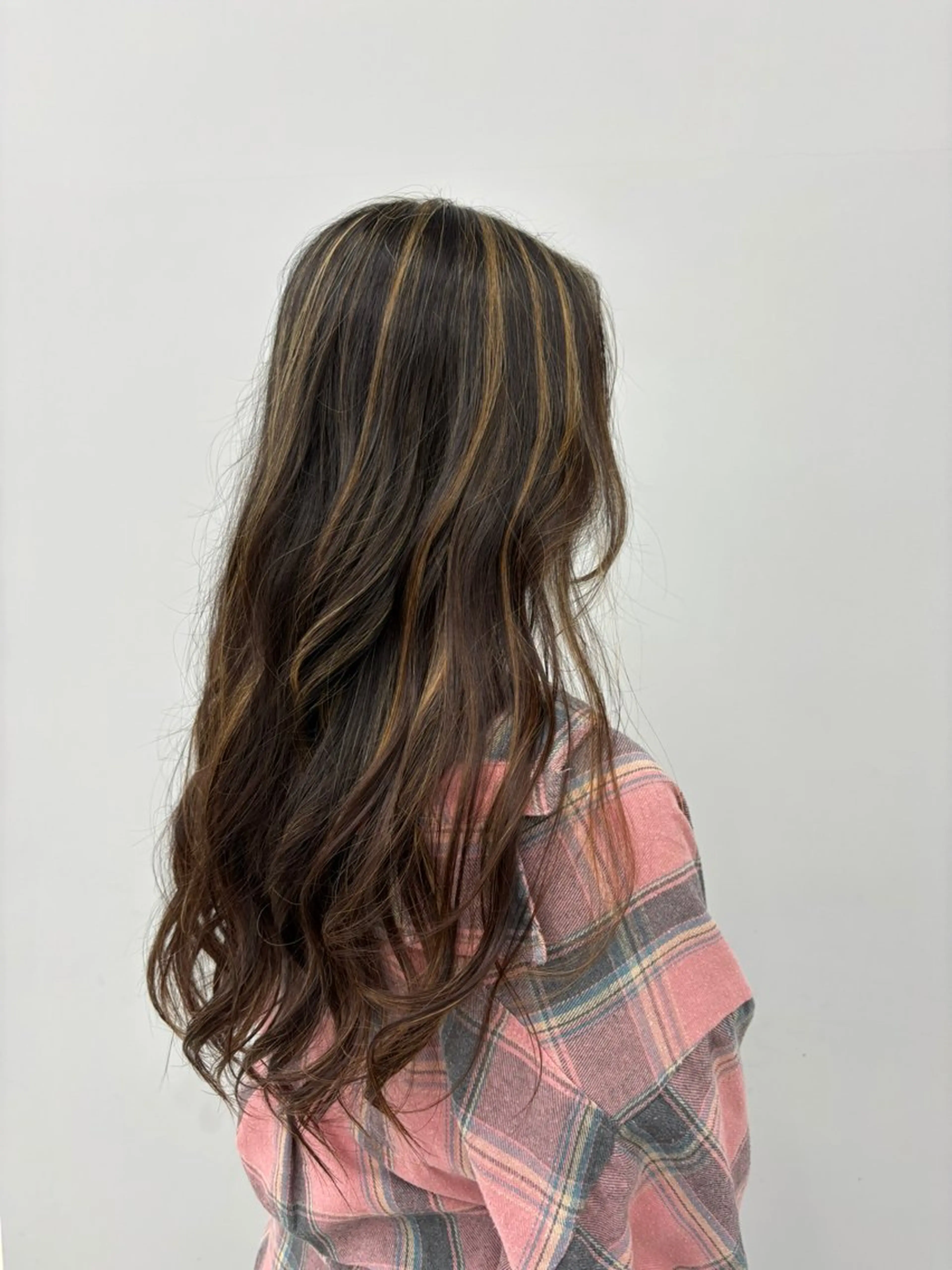 ロング ヘアカラー ヒメザキ ユリのヘアスタイル