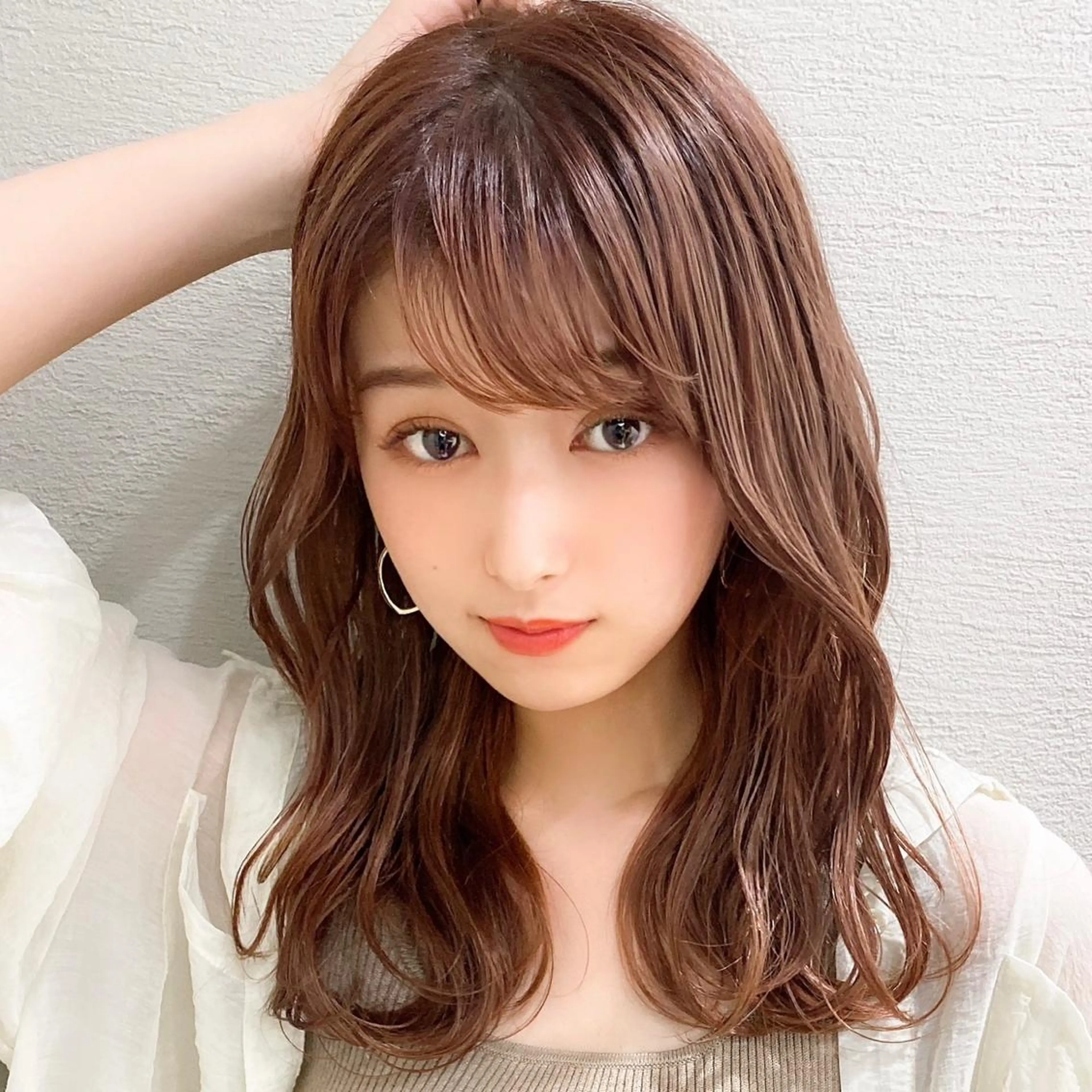 ミディアム カラー パーマ 小顔カット カット トリートメント 髪質改善/ レイヤーカット金井翔のヘアスタイル