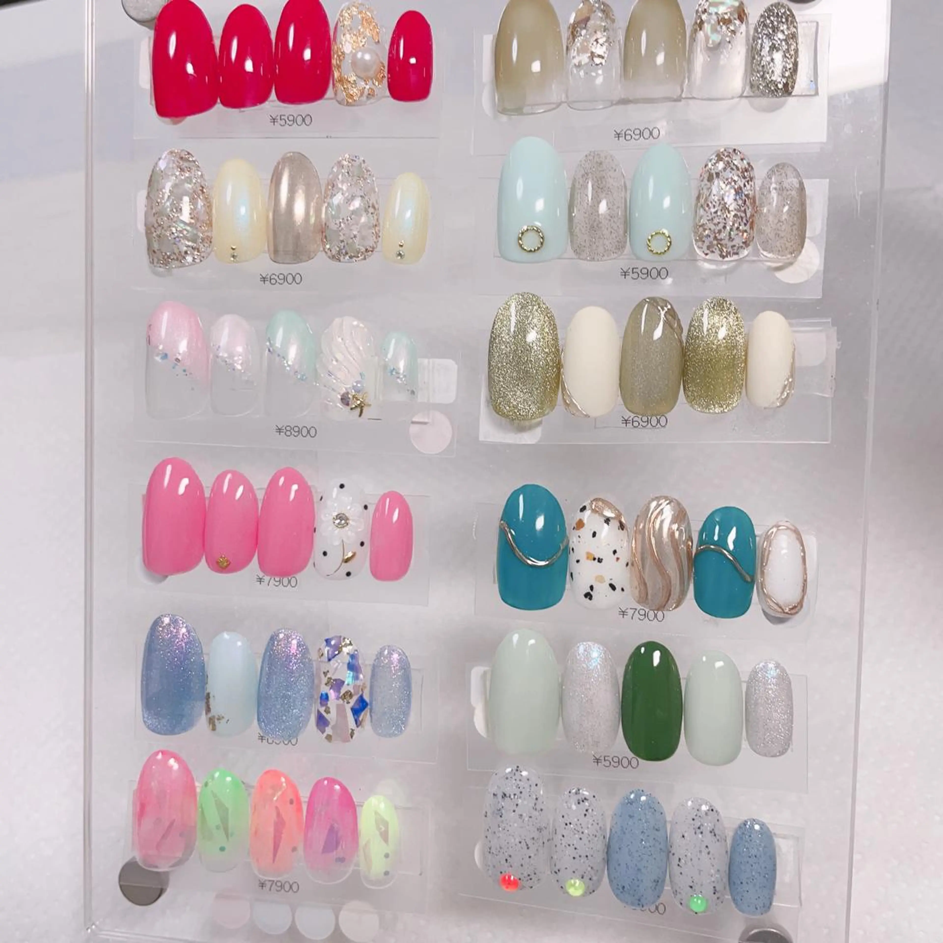ネイル ハンドネイル CHIARA nailsのネイルデザイン