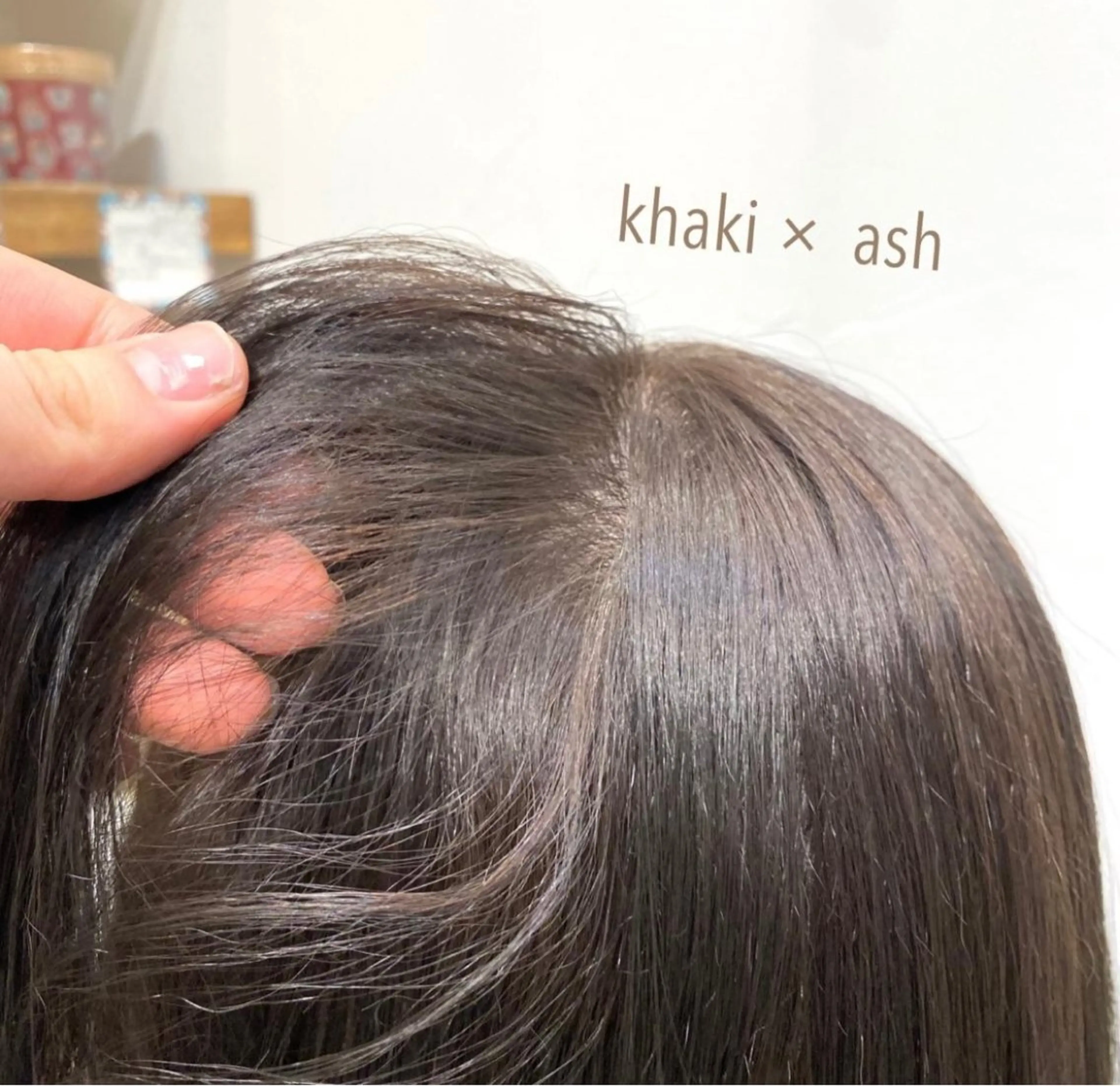 ミディアム カラー Henrietta  自由が丘所属・ベージュ/ブリーチ無 し/透明感/石井佑季のヘアスタイル