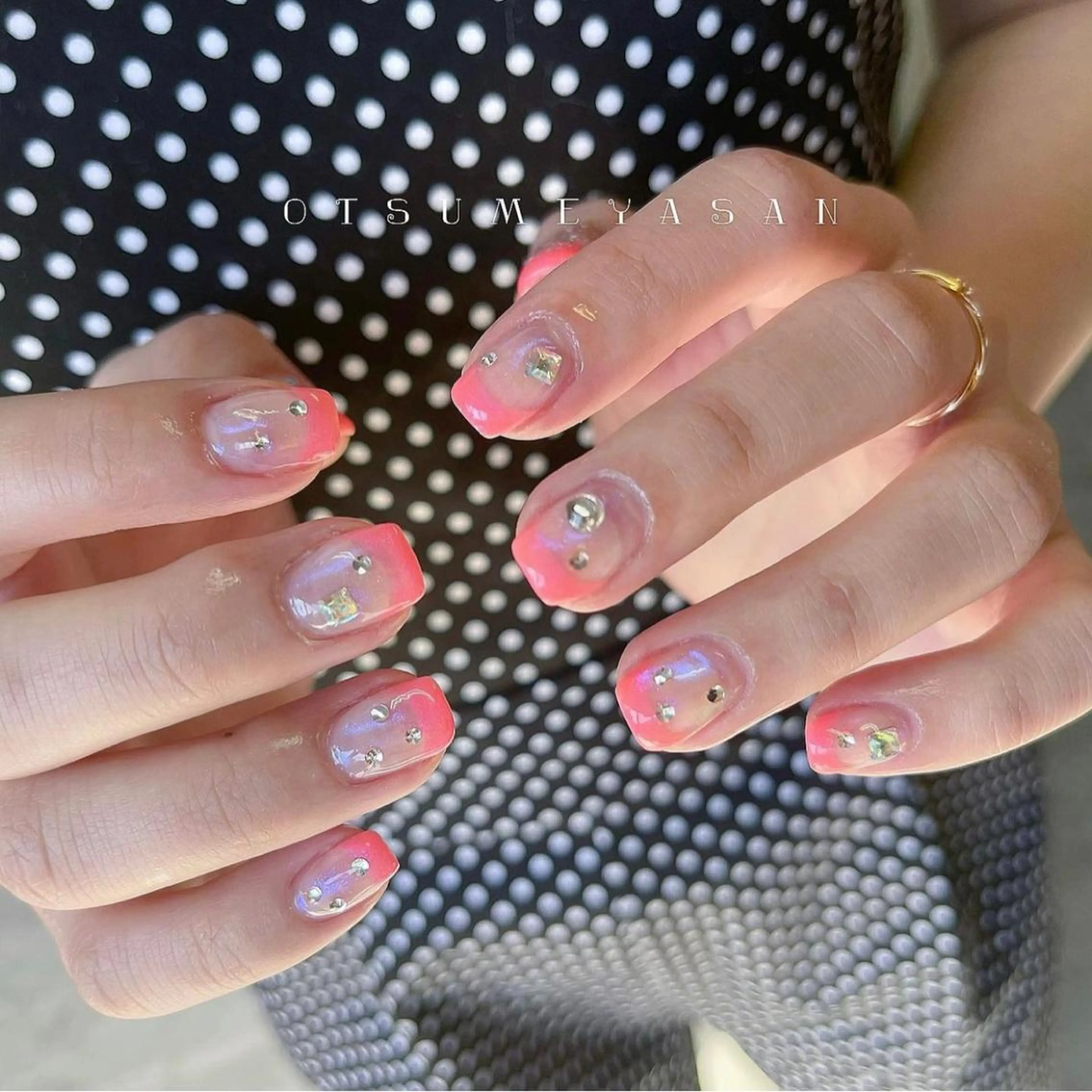 ネイル otsumeyasan所属・わたなべ ちかのネイルデザイン
