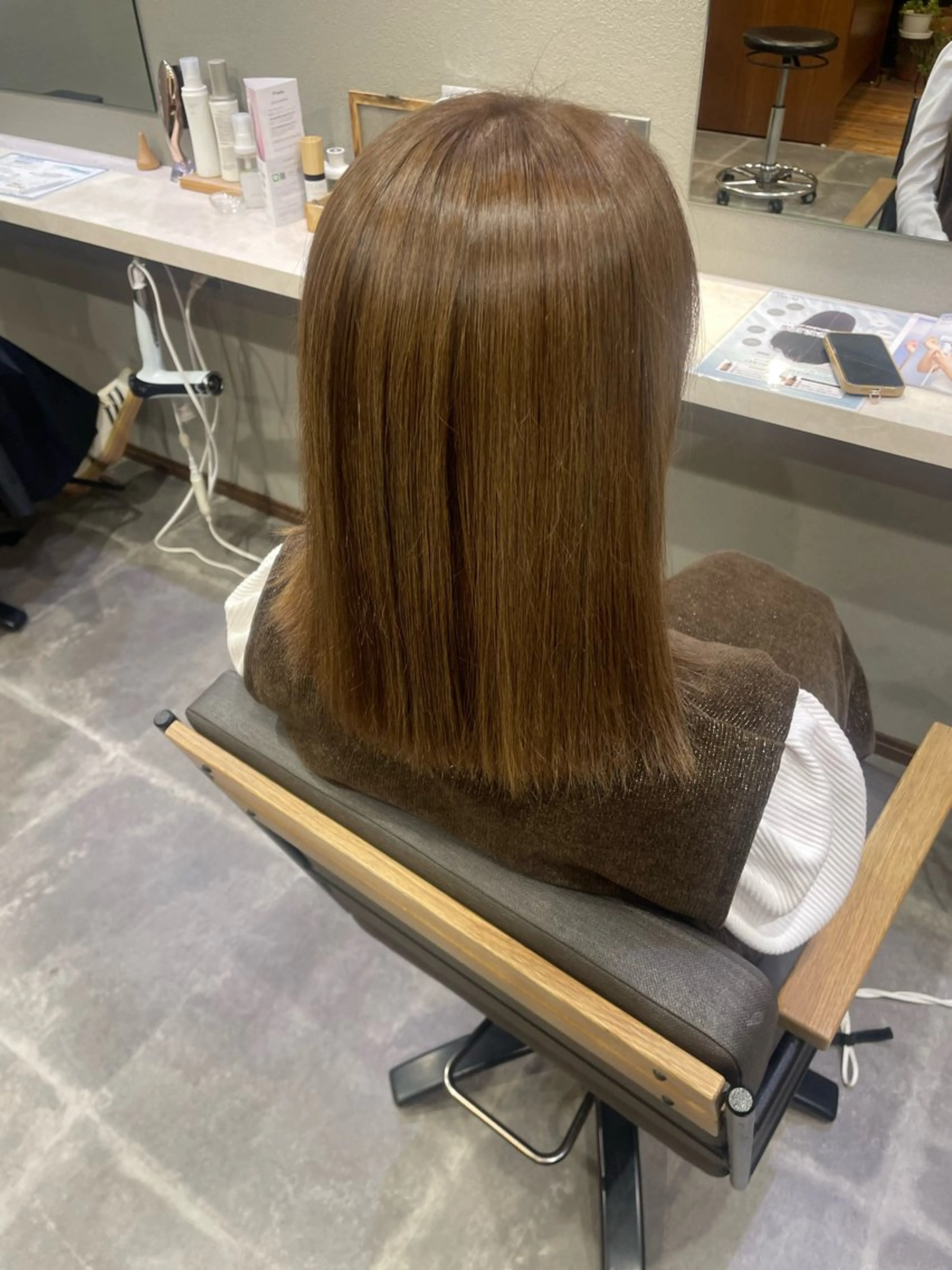 ミディアム カラー オカベ カレン💜のヘアスタイル