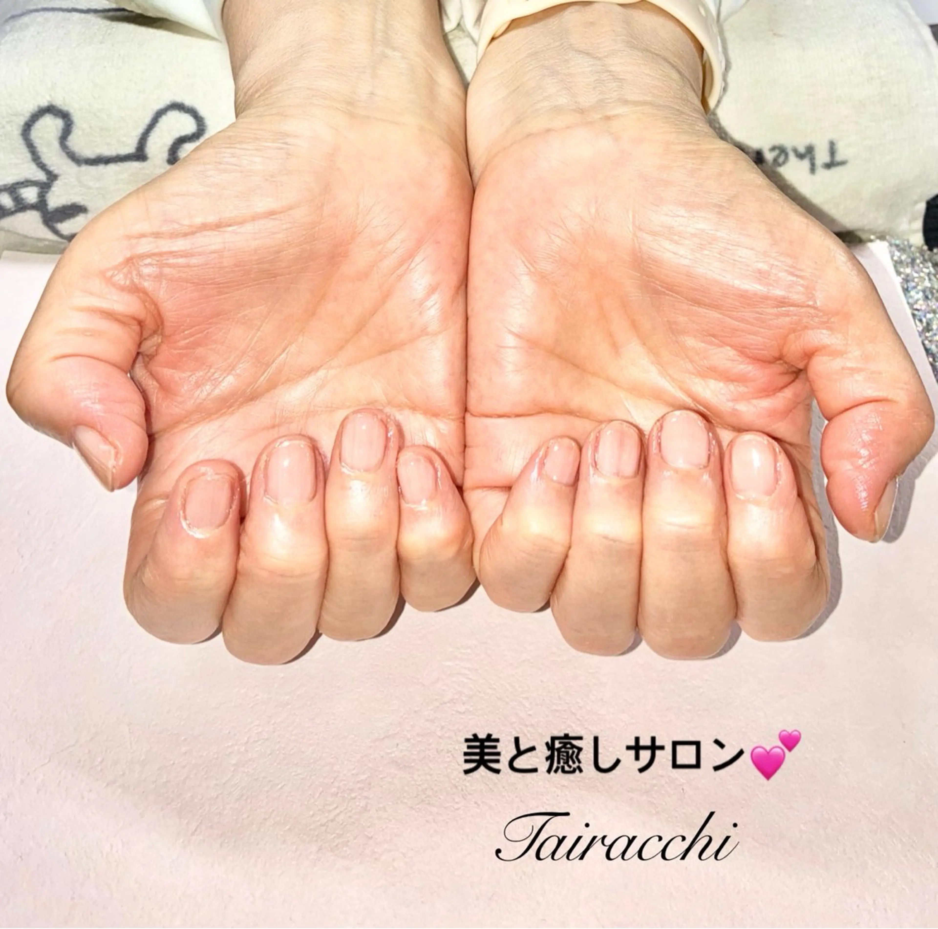 ネイル クリアネイル キラキラネイル ラメ(グリッター) ハンドネイル Tairacchi タイラッチのエステ・リラクイメージ