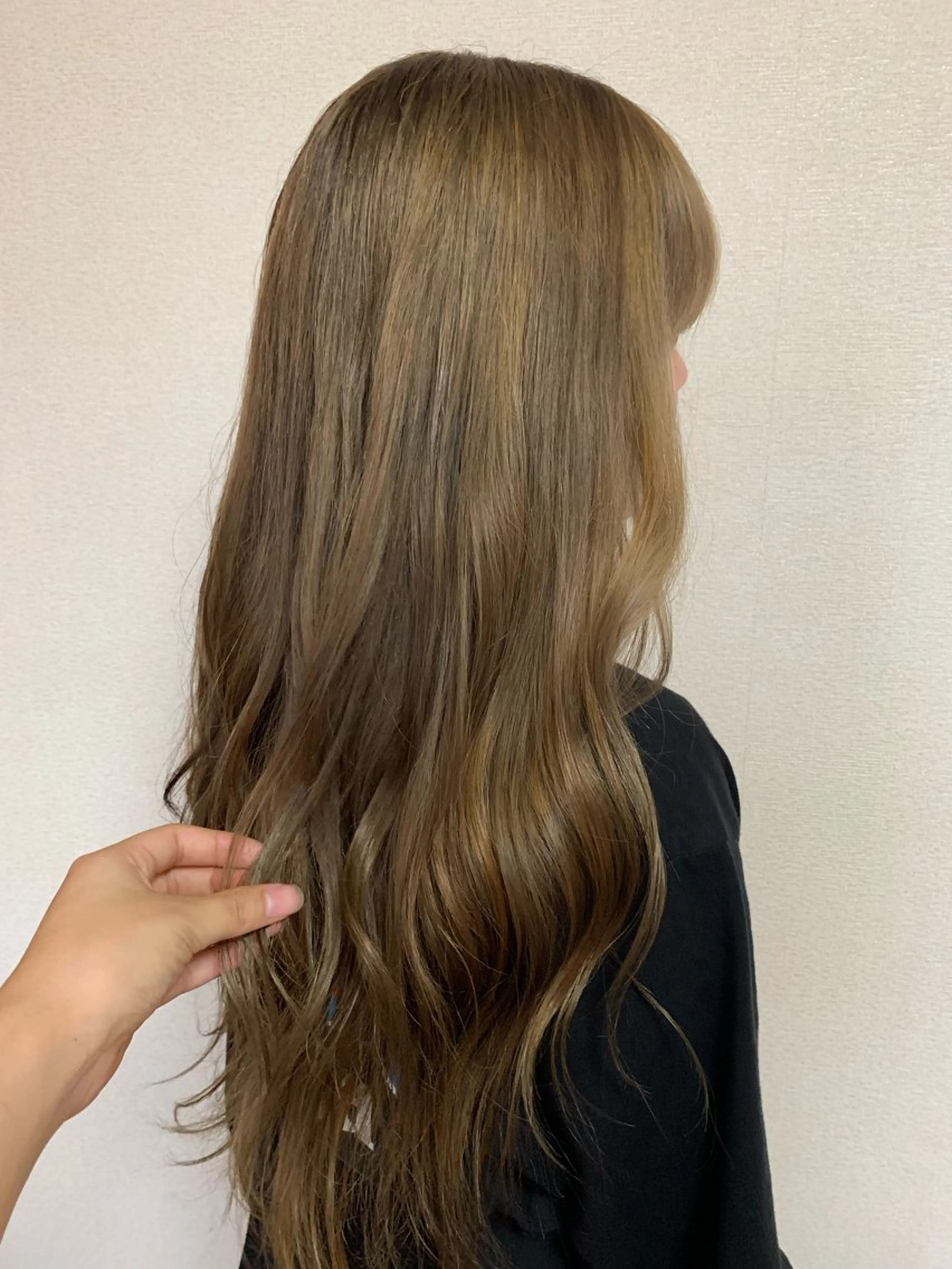 ロング カラー れな/艶カラー /暖色カラーのヘアスタイル