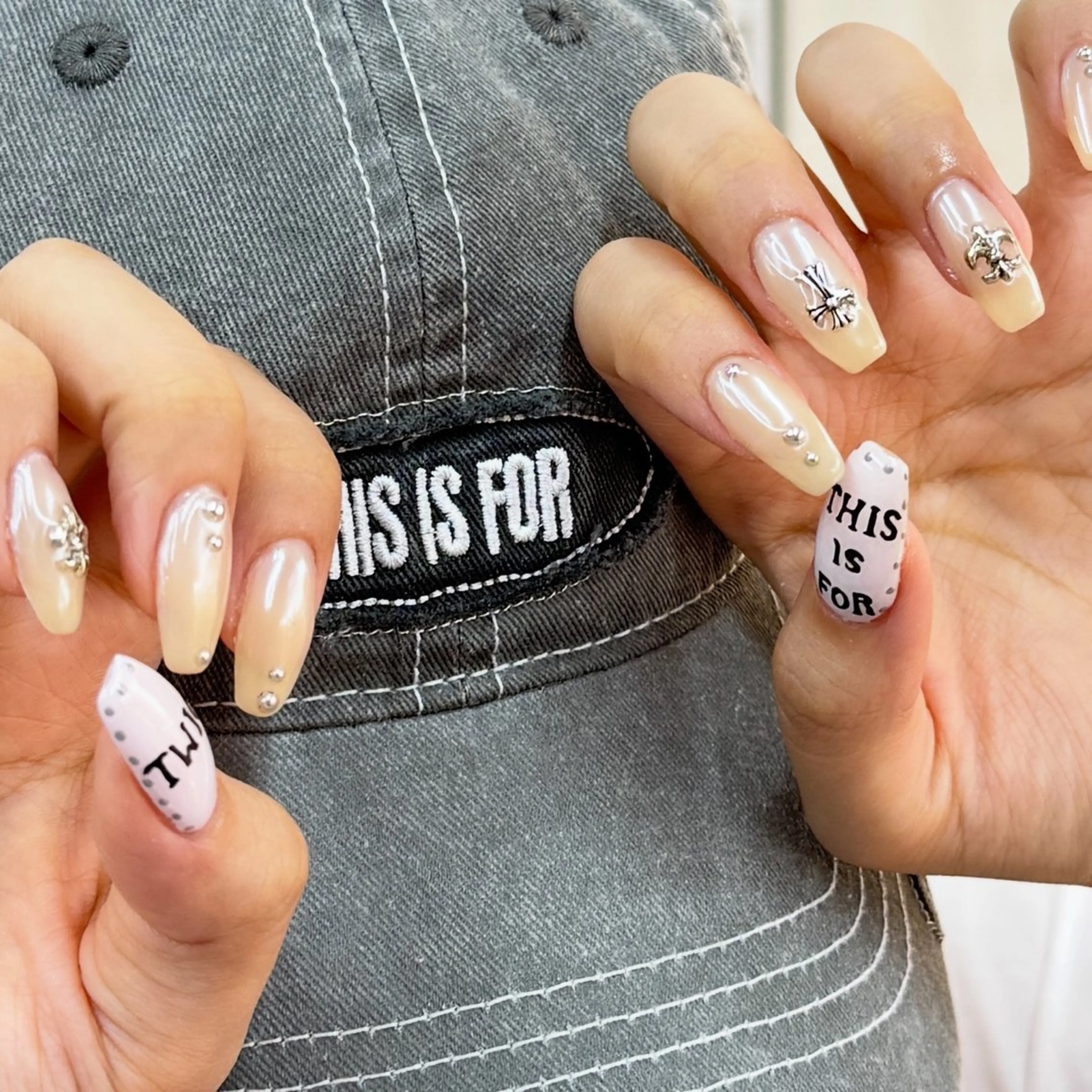 ネイル ハンドネイル フットネイル こと /art nailのネイルデザイン