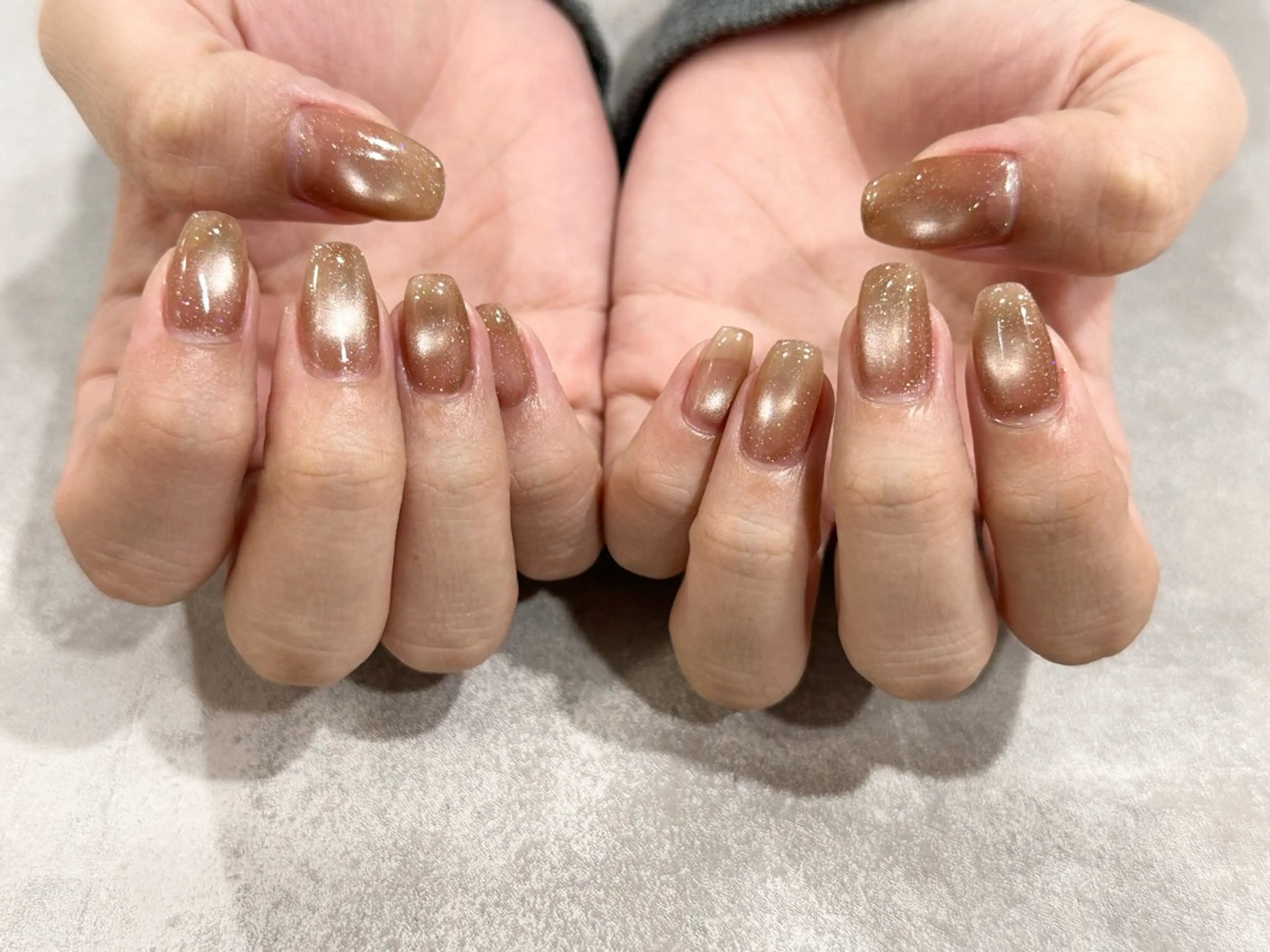 ミディアム LORAN REUのネイルデザイン