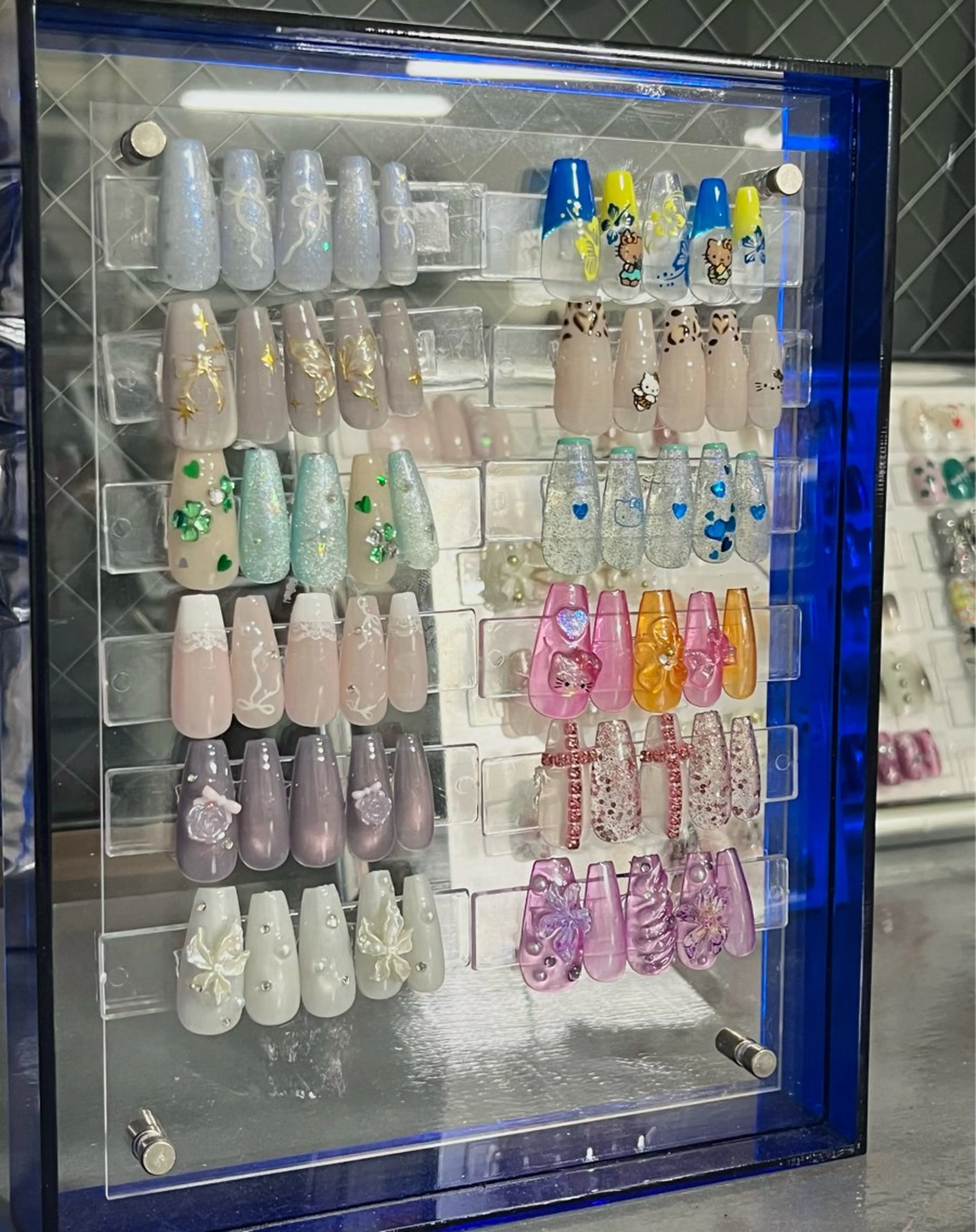 ネイル 夏ネイル ハンドネイル NailByua 武蔵新城徒歩4分のネイルデザイン