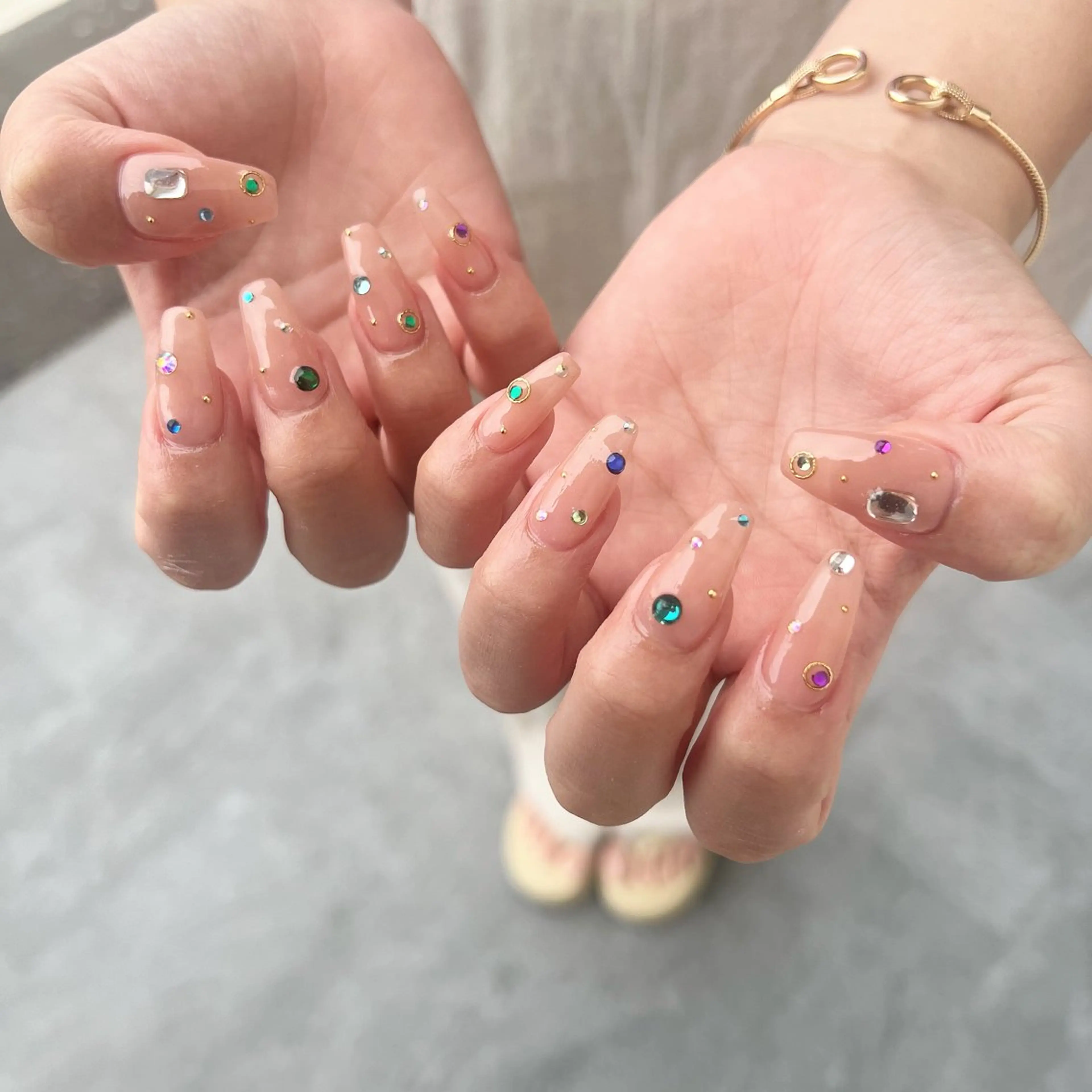 ネイル nailstudio ′ecole所属・nailstudio ′ecoleのネイルデザイン