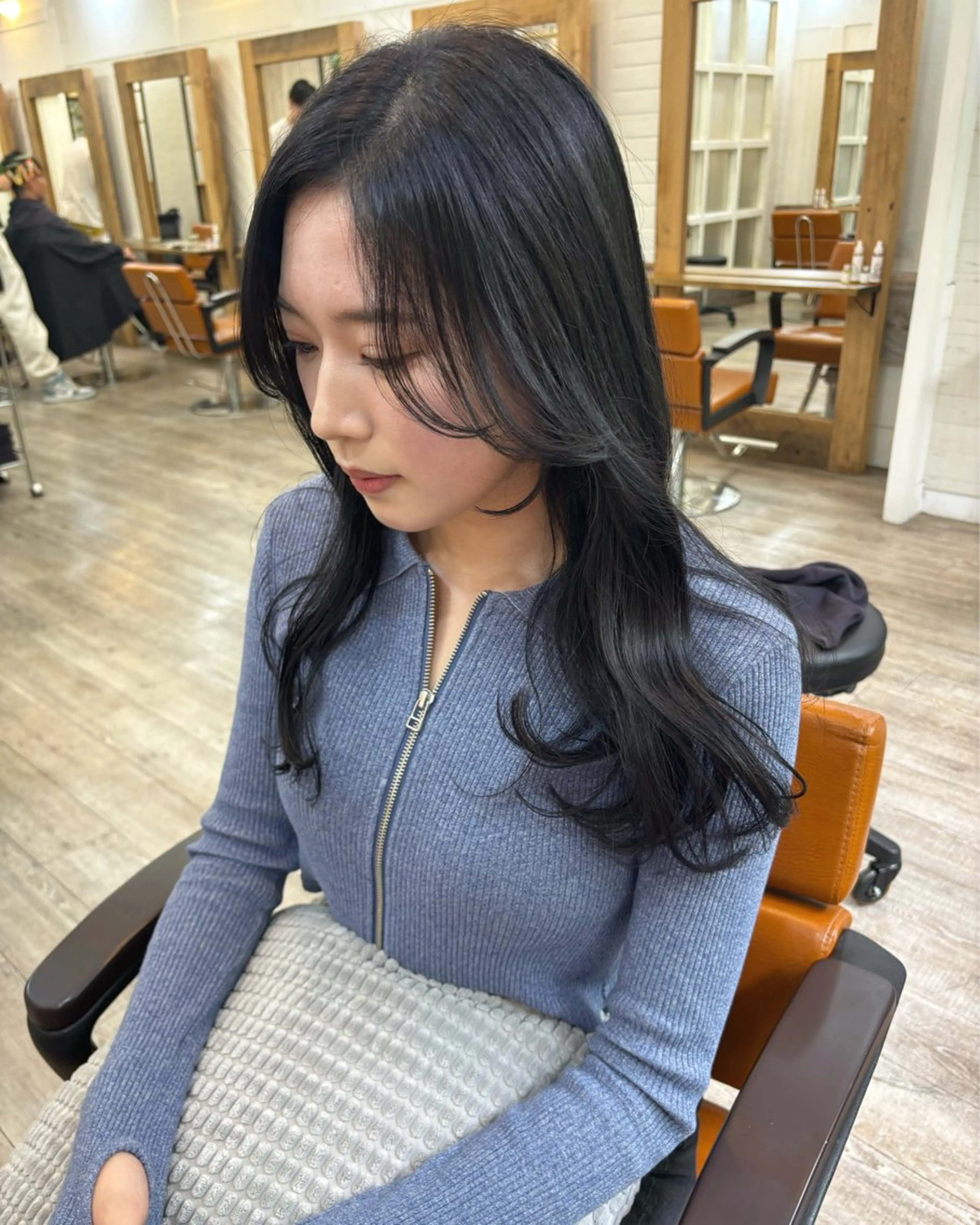 ロング newi広島／ Ririaのヘアスタイル