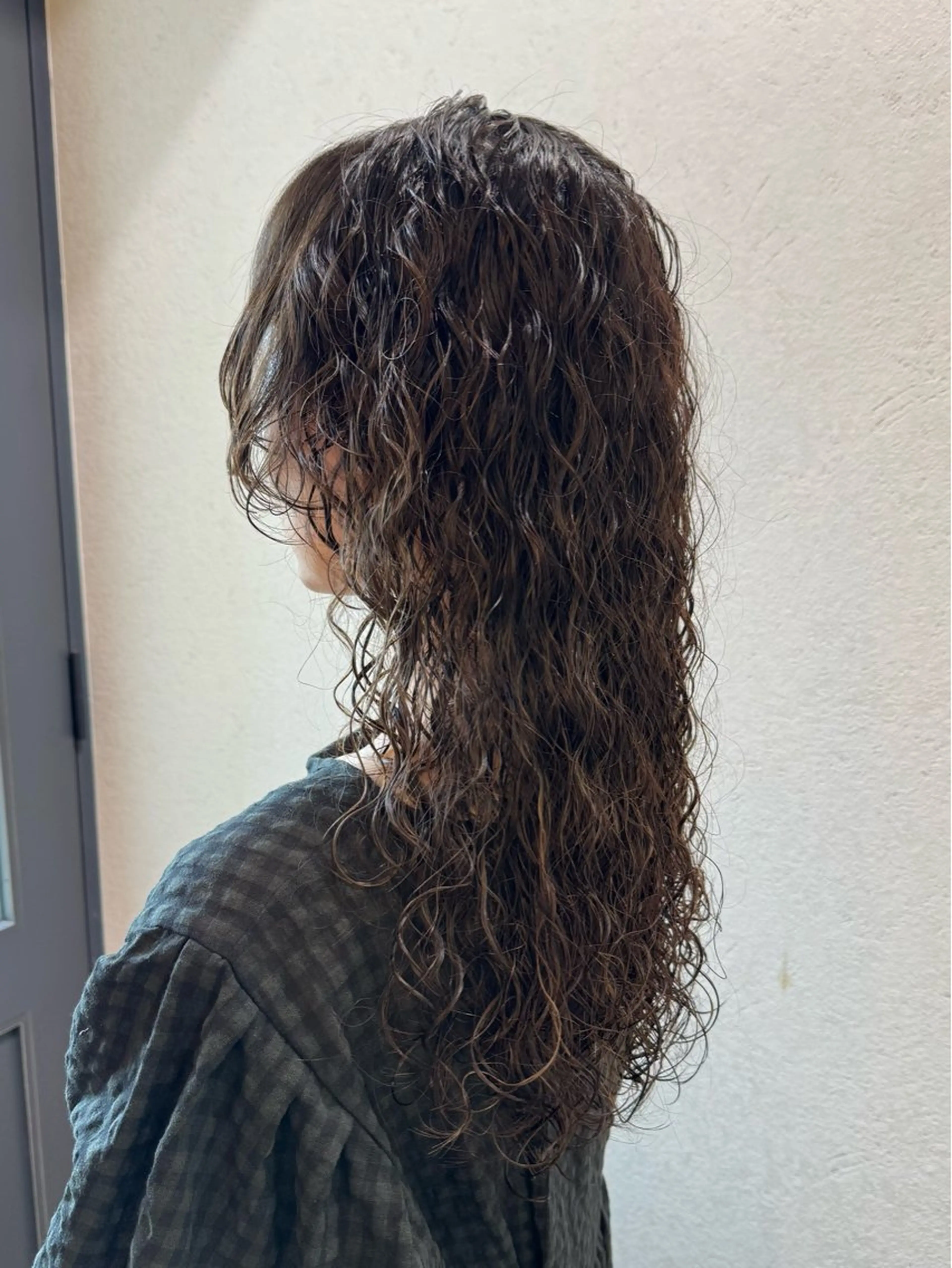ロング パーマ カット パーマ トリートメント 縮毛矯正/艶暖色 カラー/パーマひふみのヘアスタイル
