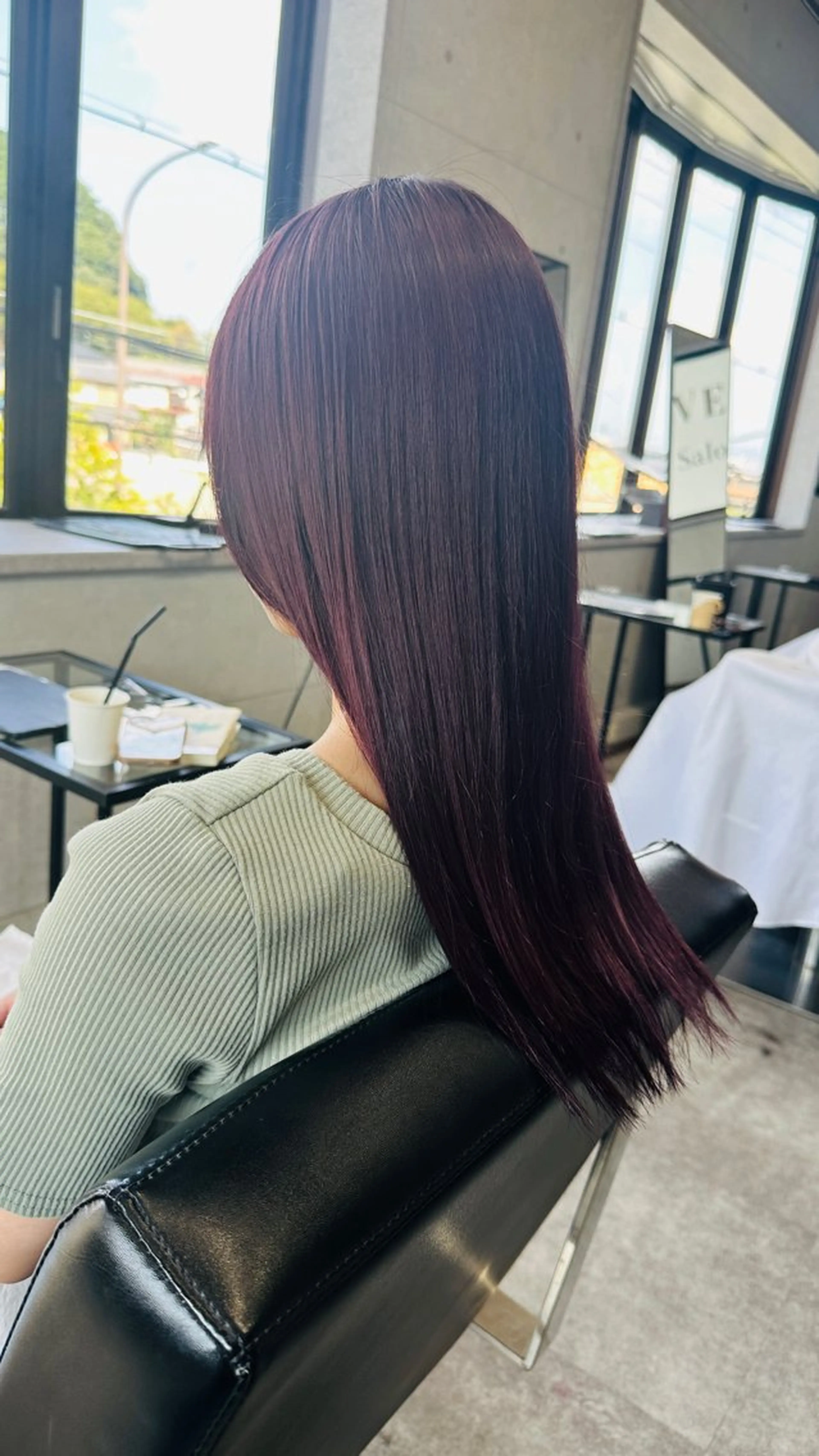 トレンドカット＋嫌なクセ毛を髪質調整クリスタルストレート＋トリートメントの写真