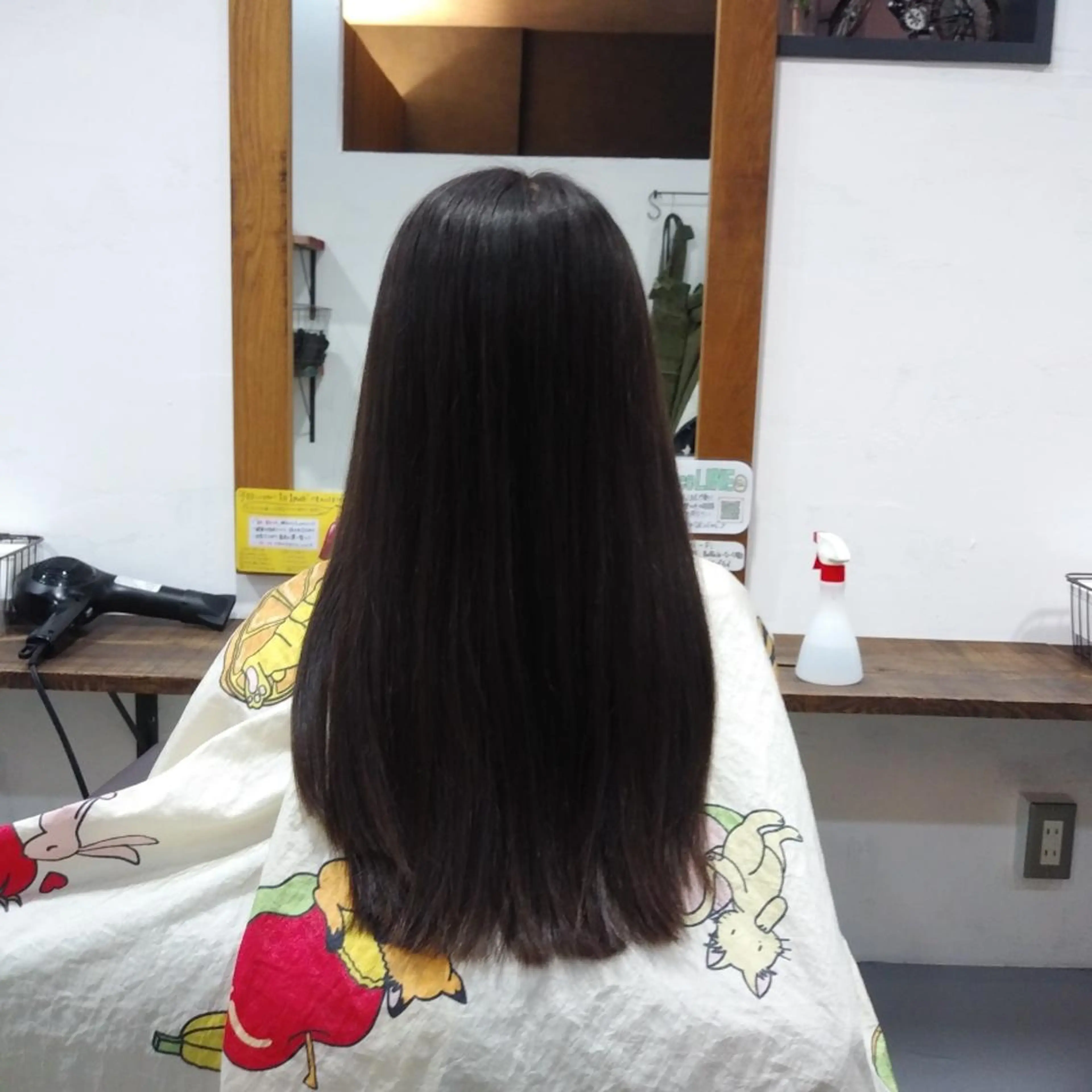 ロング once所属・田中 杏佳のヘアスタイル