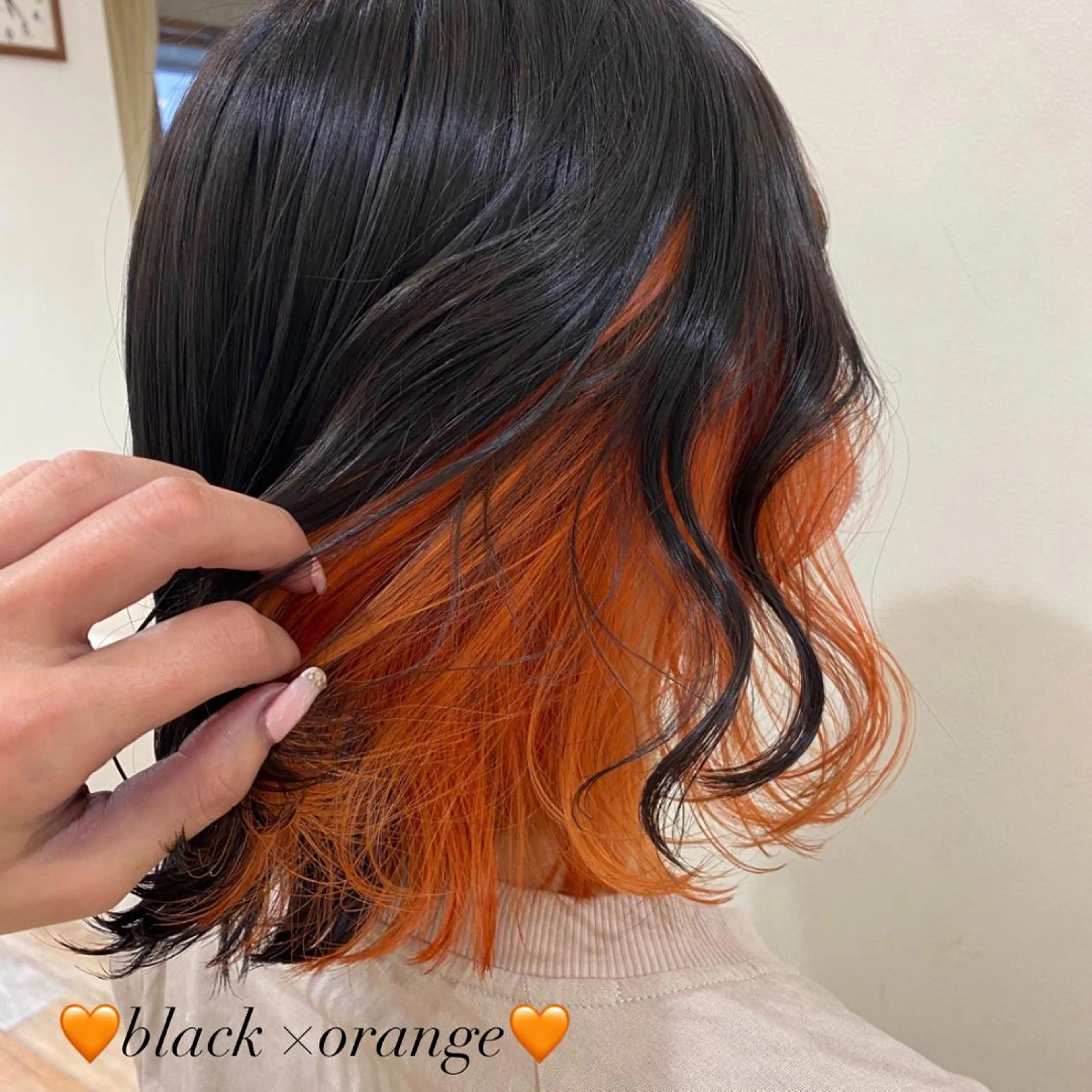 ミディアム カラー オレンジ ヘアカラー 艶カラー/韓国風ヘア 💎shioneのヘアスタイル