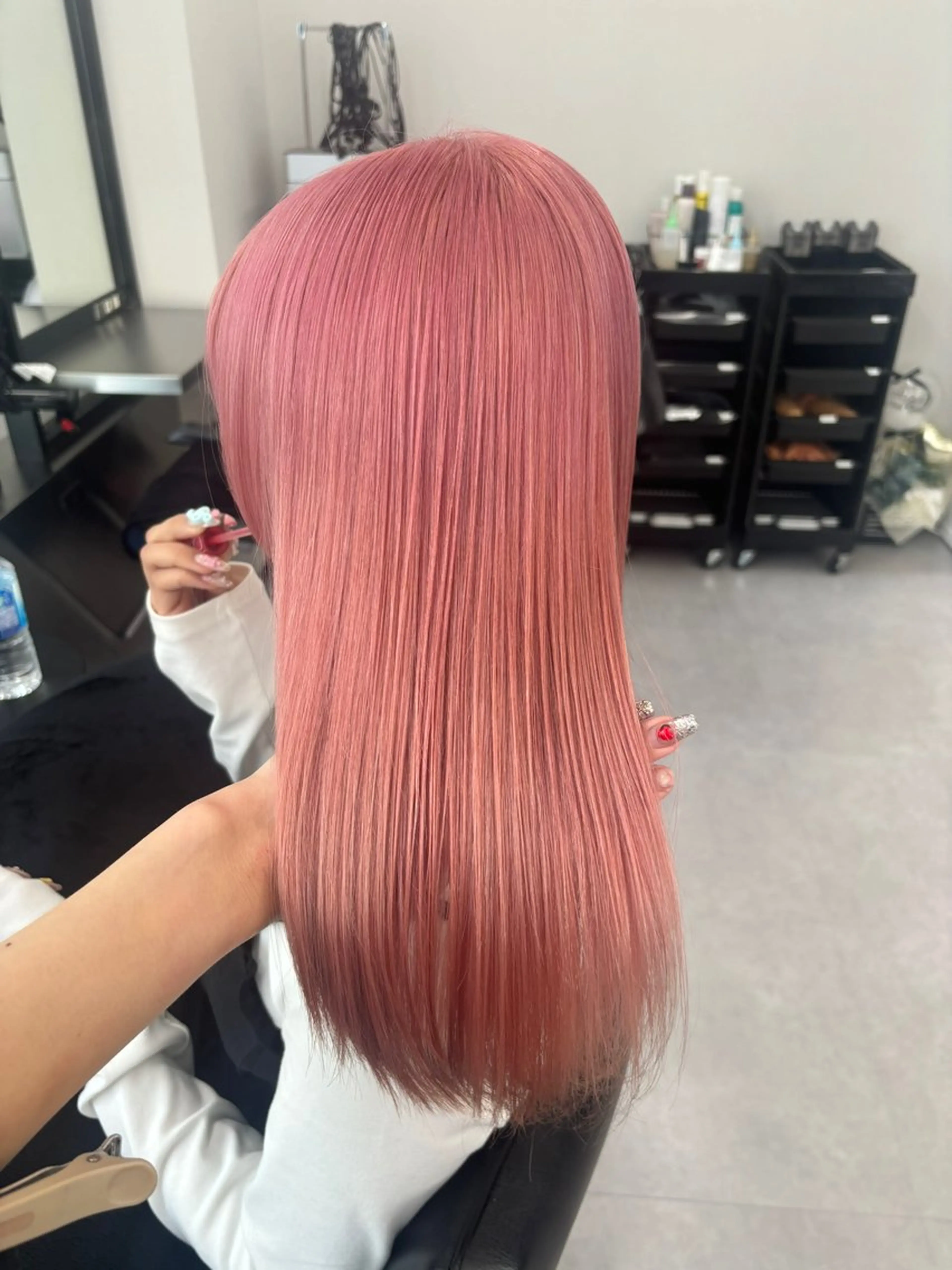 ロング カラー ヘアカラー 透明感赤み消し レイヤー/髪質改善のヘアスタイル