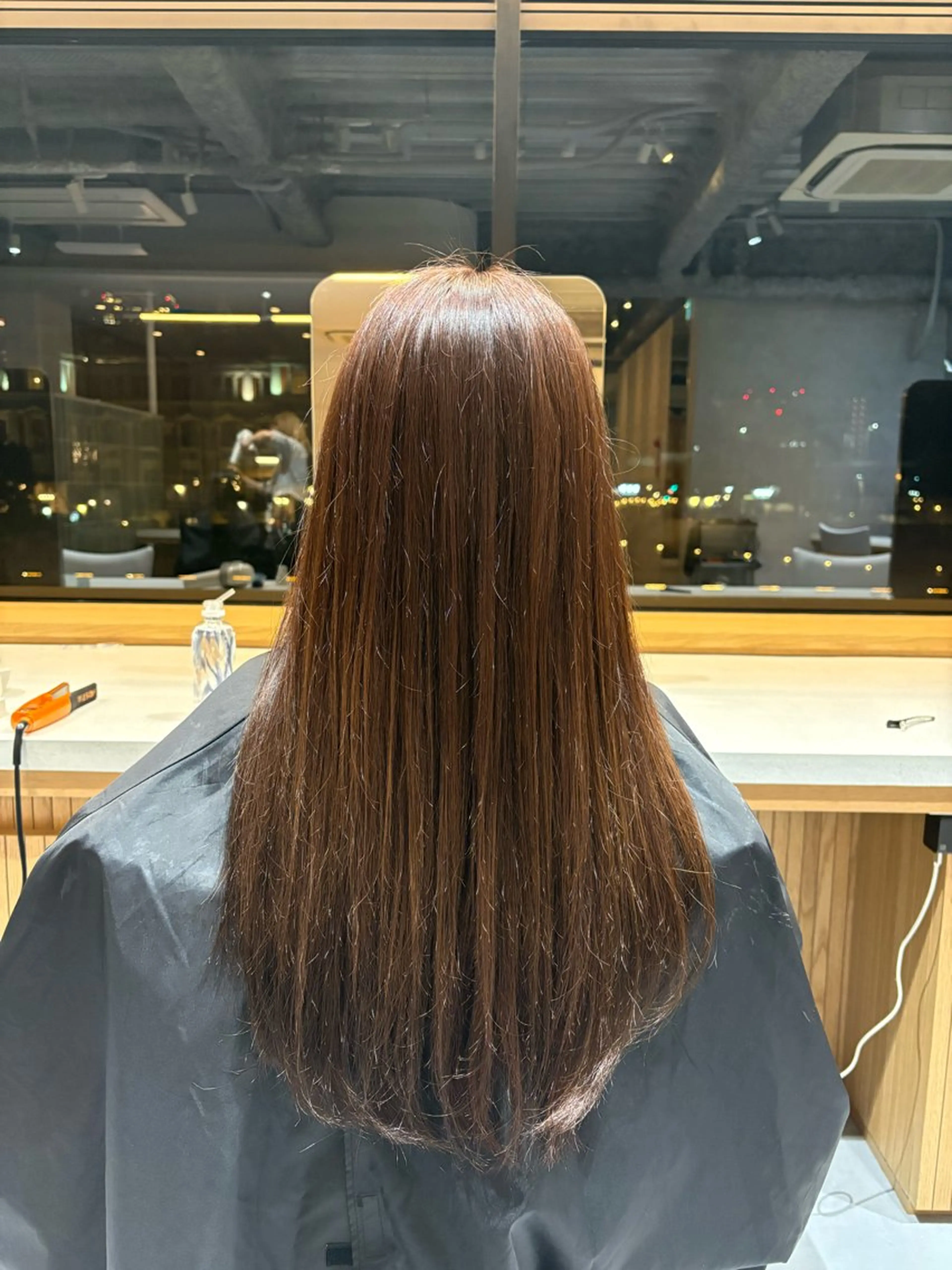 ロング カラー ヘアアレンジ ブラウンカラー ショコラブラウン 植林 奨のヘアスタイル