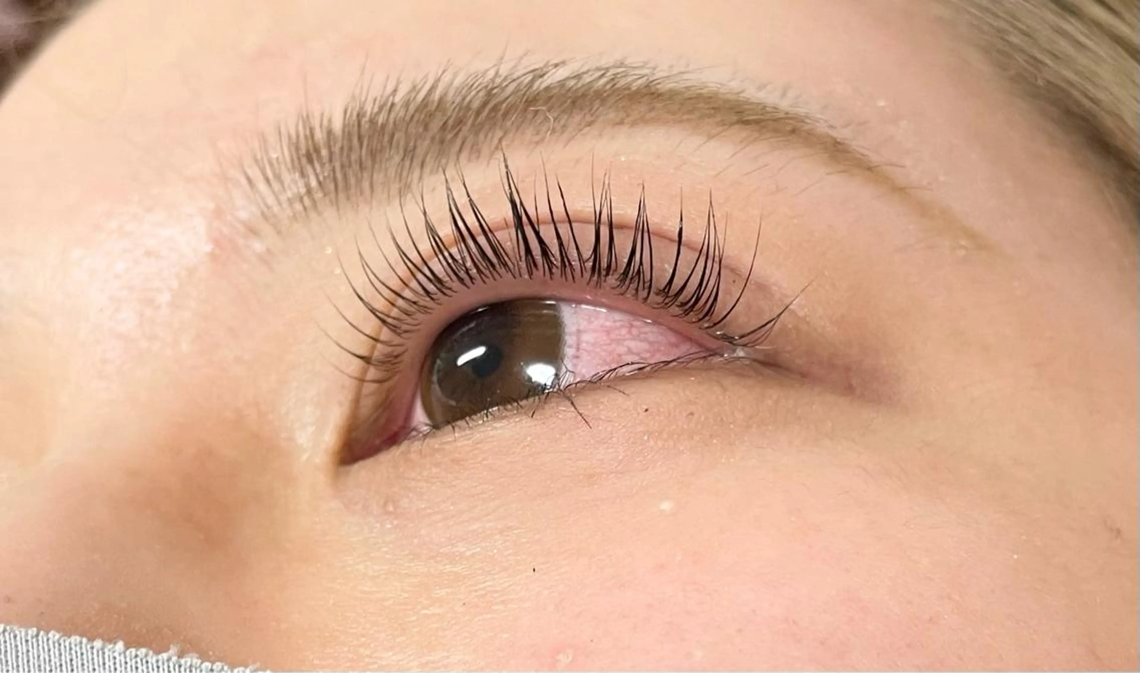 マツエク・マツパ パリジェンヌラッシュリフト Nail＆Eyelash大阪梅田 MAXKELLY所属・マックスケリー 荒冷のマツエク・マツパデザイン