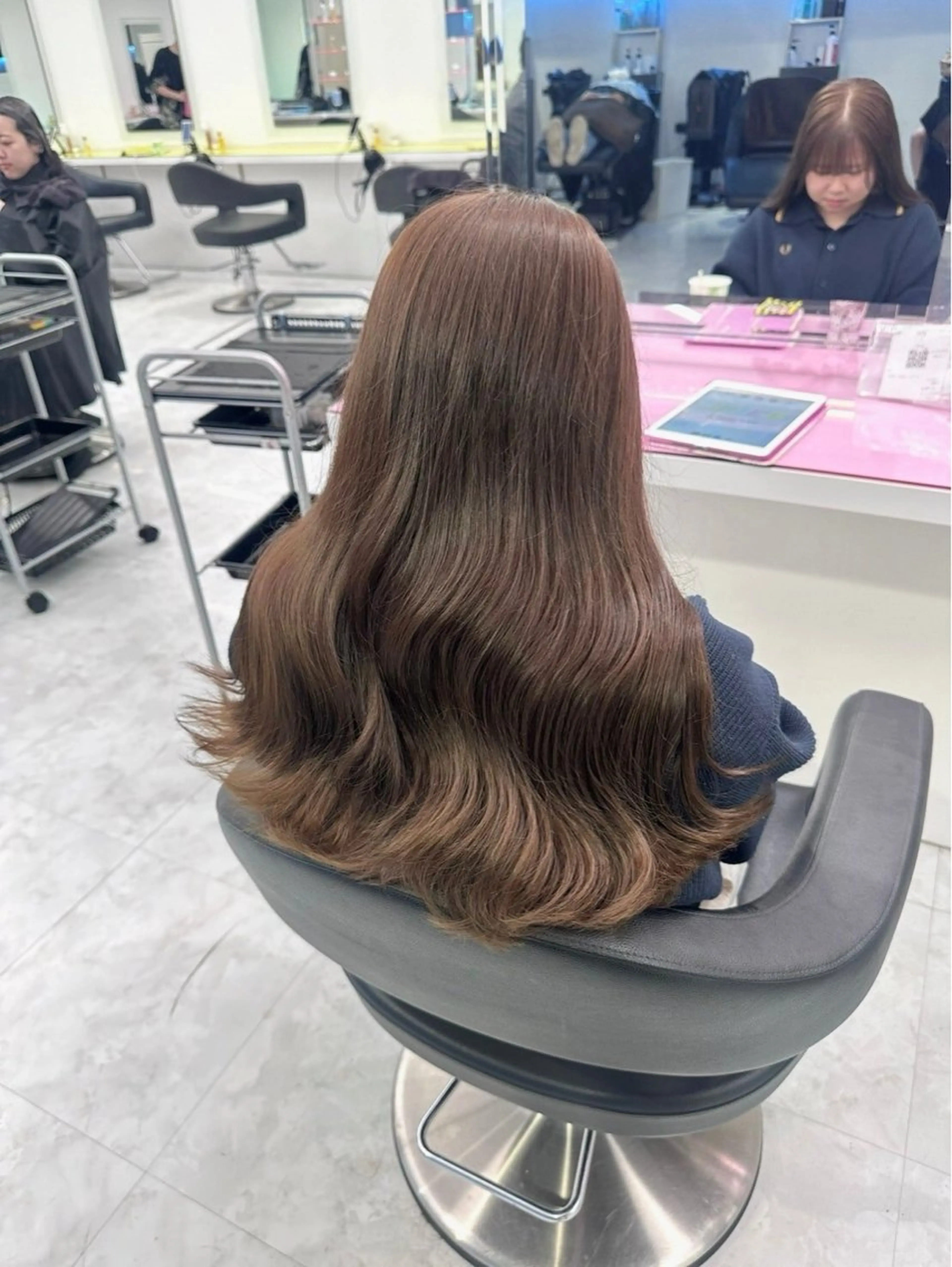 ロング カラー ヘアアレンジ 韓国ナチュラルヘア 🤍raika🤍のヘアスタイル