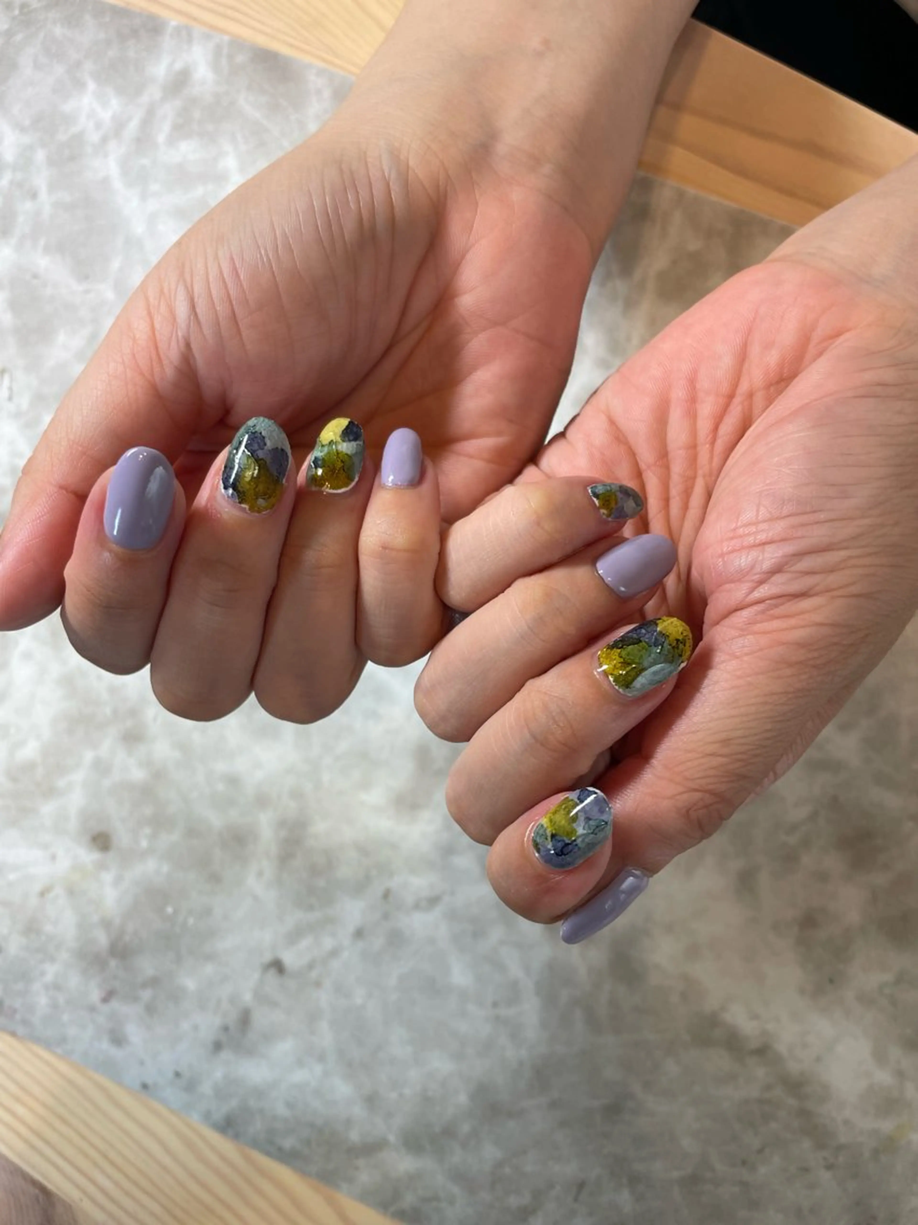 ネイル ハンドネイル Slow.Nail Tomomiのネイルデザイン