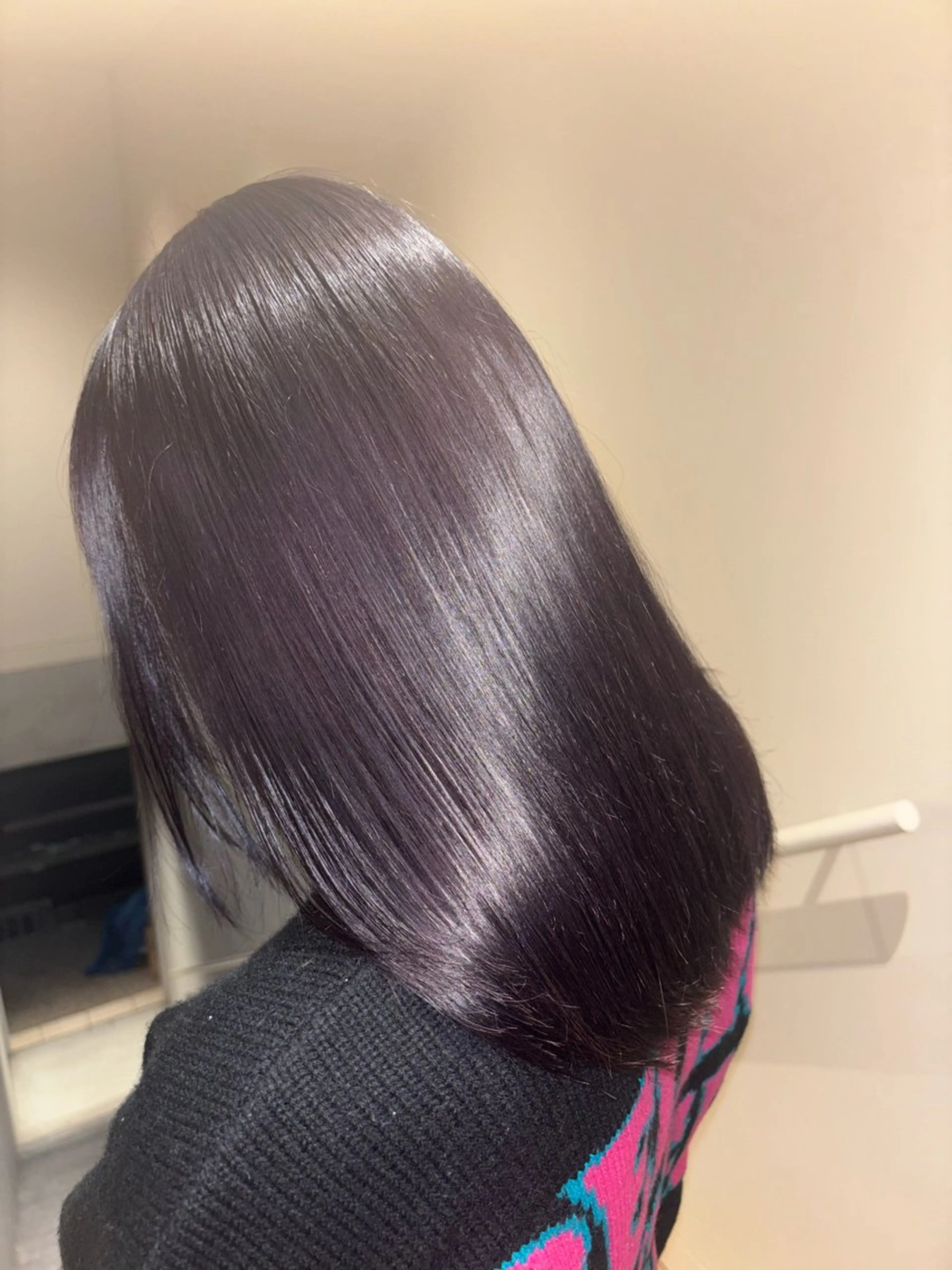 セミロング カラー ベージュカラー ブリーチ ラベンダーカラー ラベンダーベージュ ヘアカラー 烏丸/透明感カラー/ ヘッドスパ/kahoのヘアスタイル