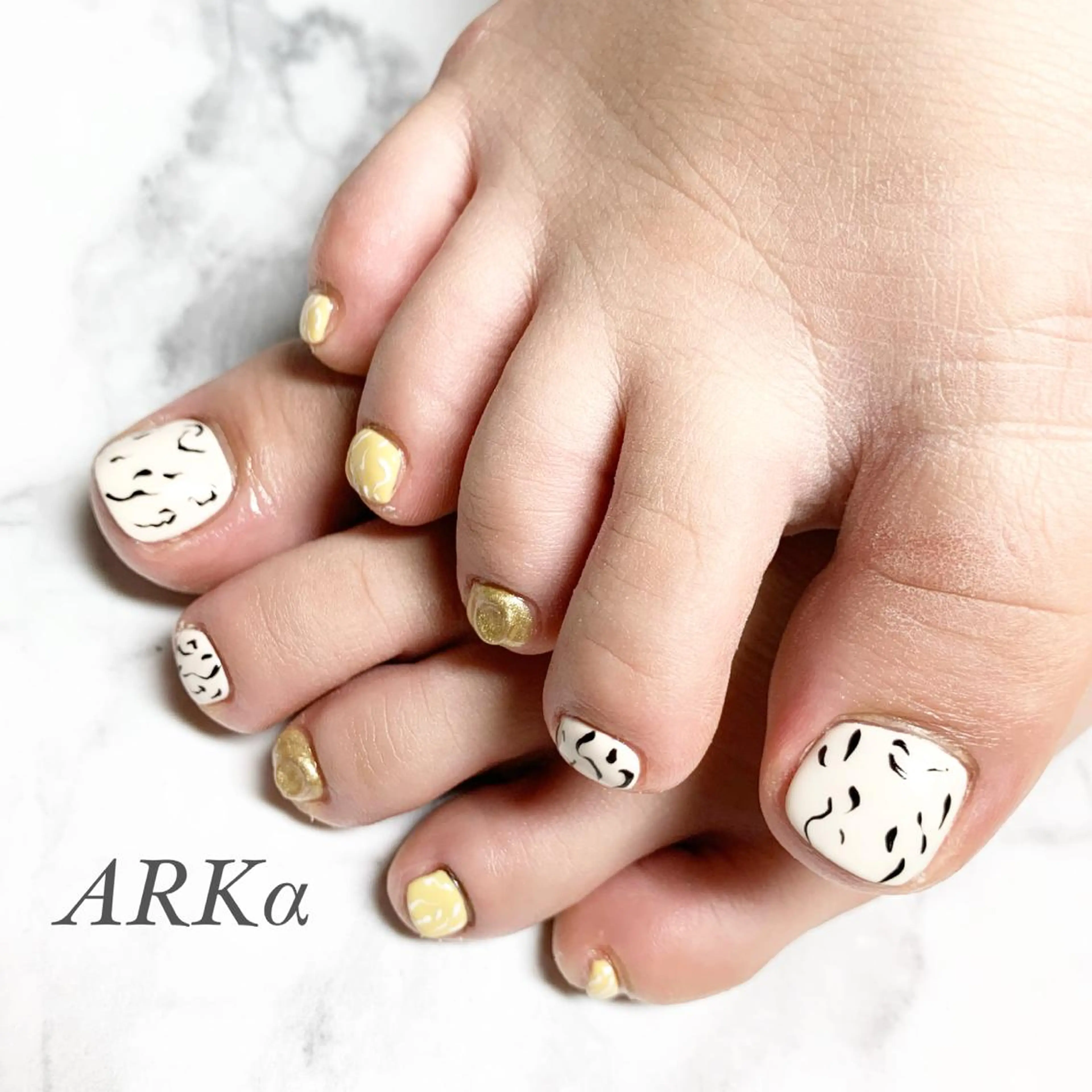 ネイル フットネイル ARKα SHIORIのネイルデザイン