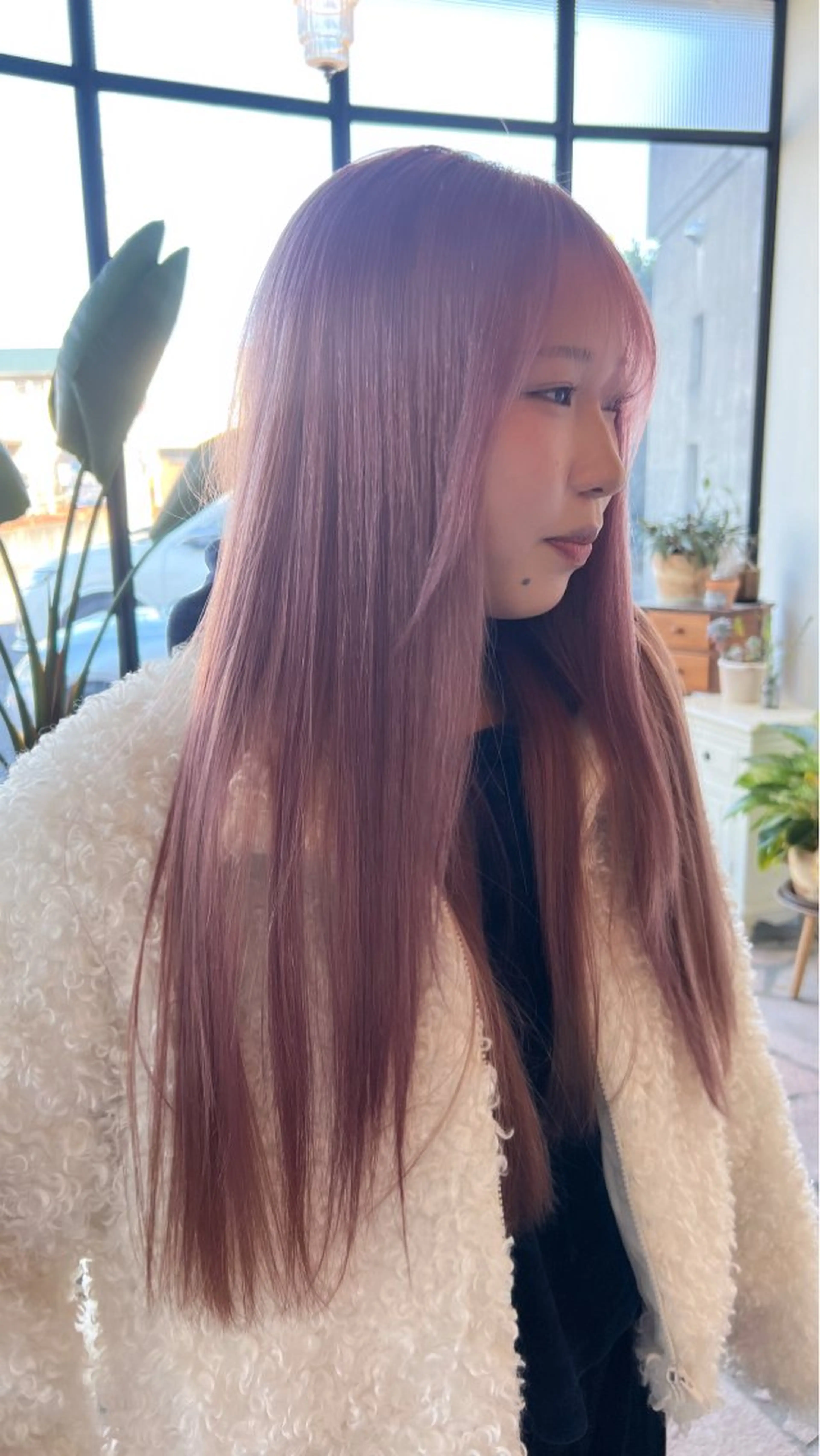 ロング カラー ヘアカラー トリートメント 只野 真衣のヘアスタイル