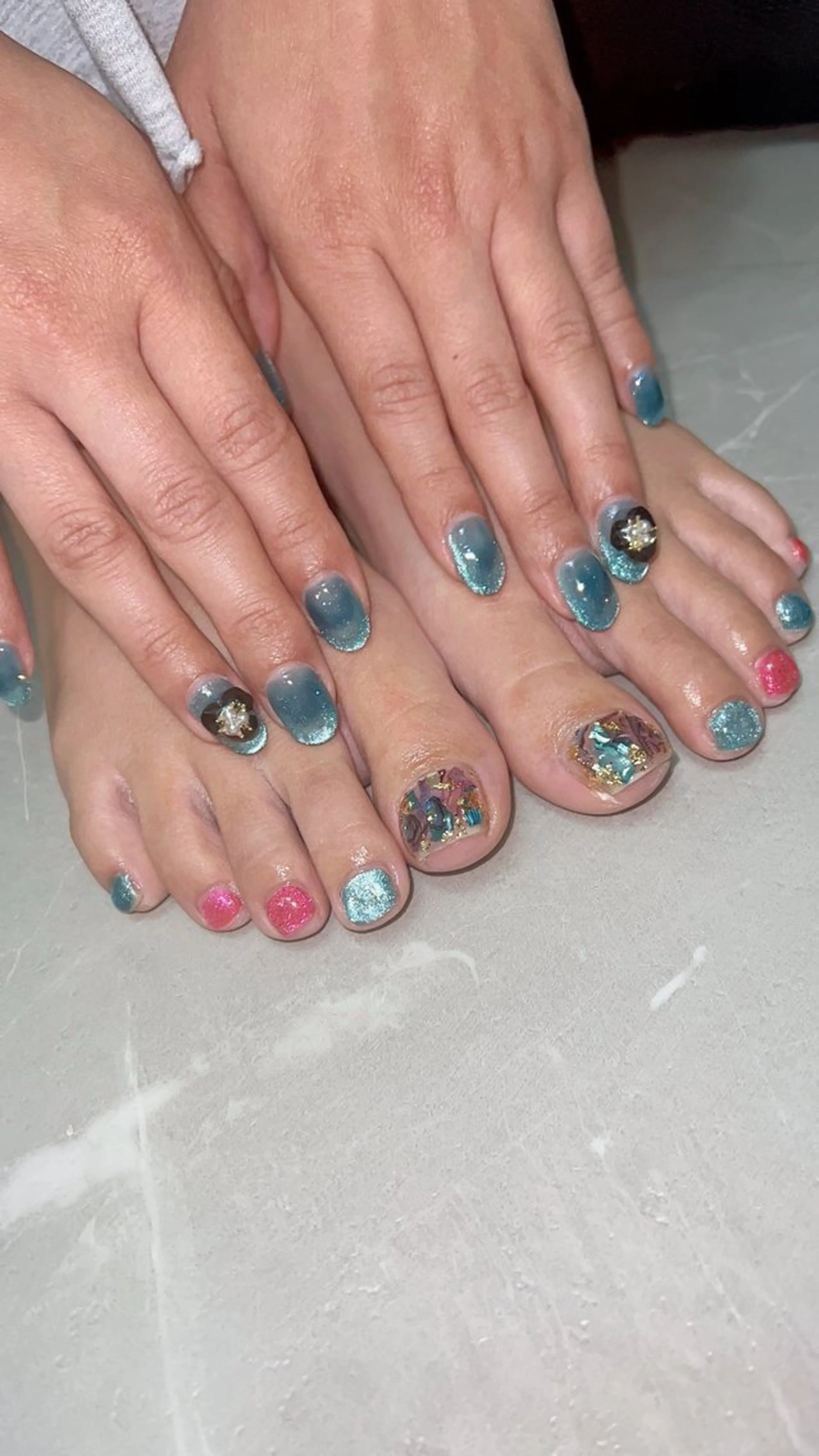 ネイル フットネイル Garnet nailのネイルデザイン