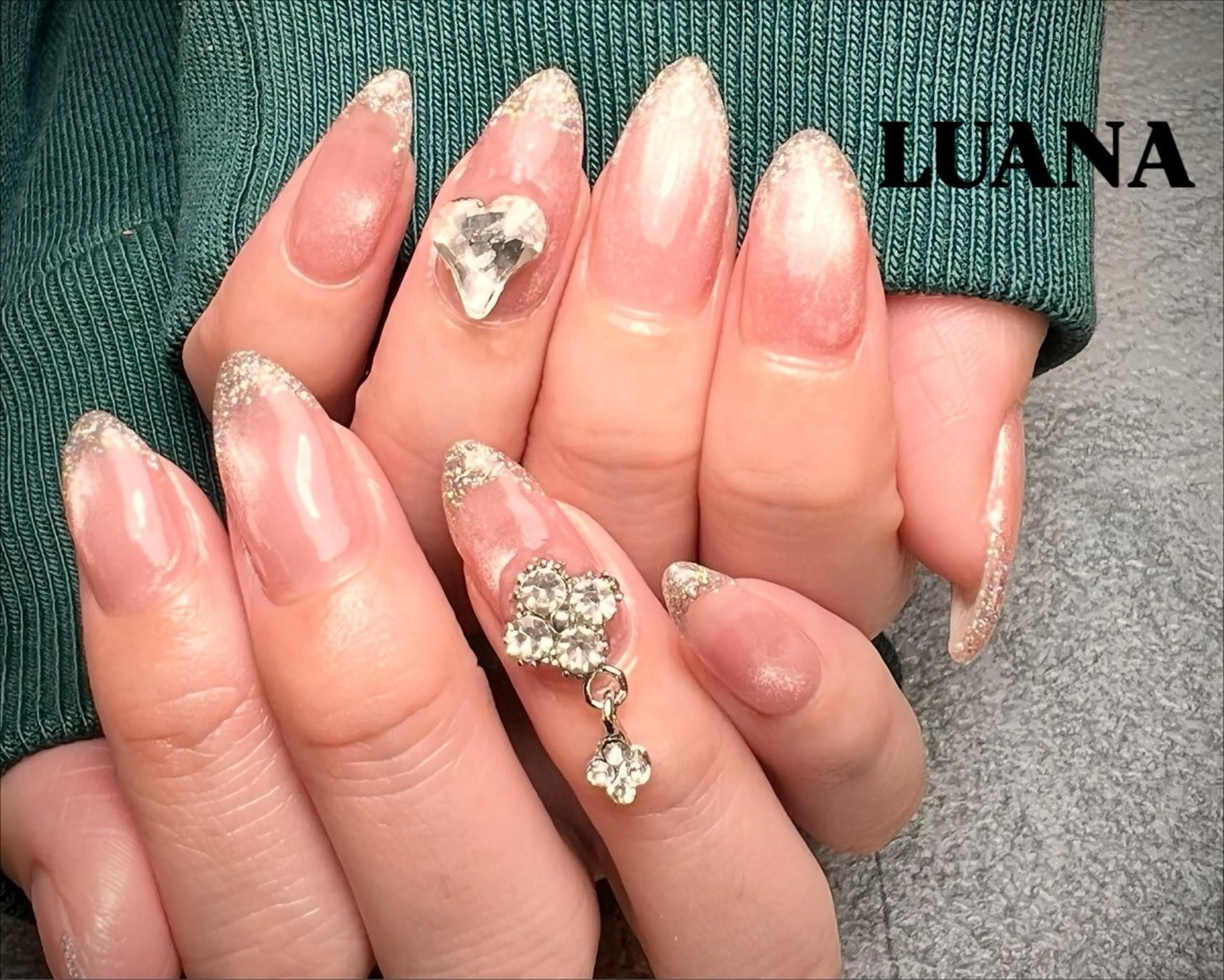 ネイル ハンドネイル nail salon LUANAのネイルデザイン