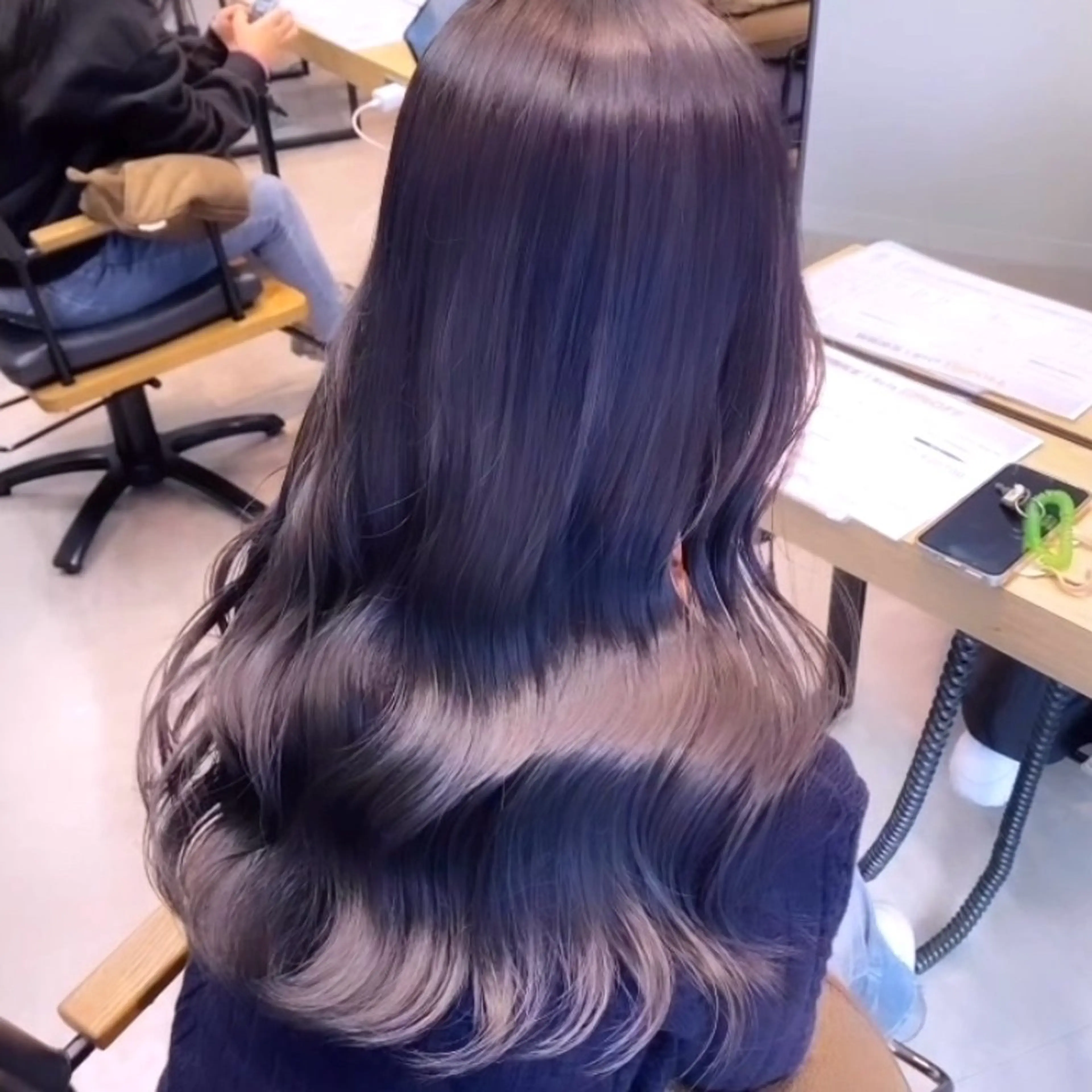 ロング カラー 透明感カラー グレージュ ラベンダーカラー ラベンダーグレージュ ラベンダーグレー カット ヘアカラー トリートメント 艶暖色カラー🍒 縮毛矯正ほののヘアスタイル