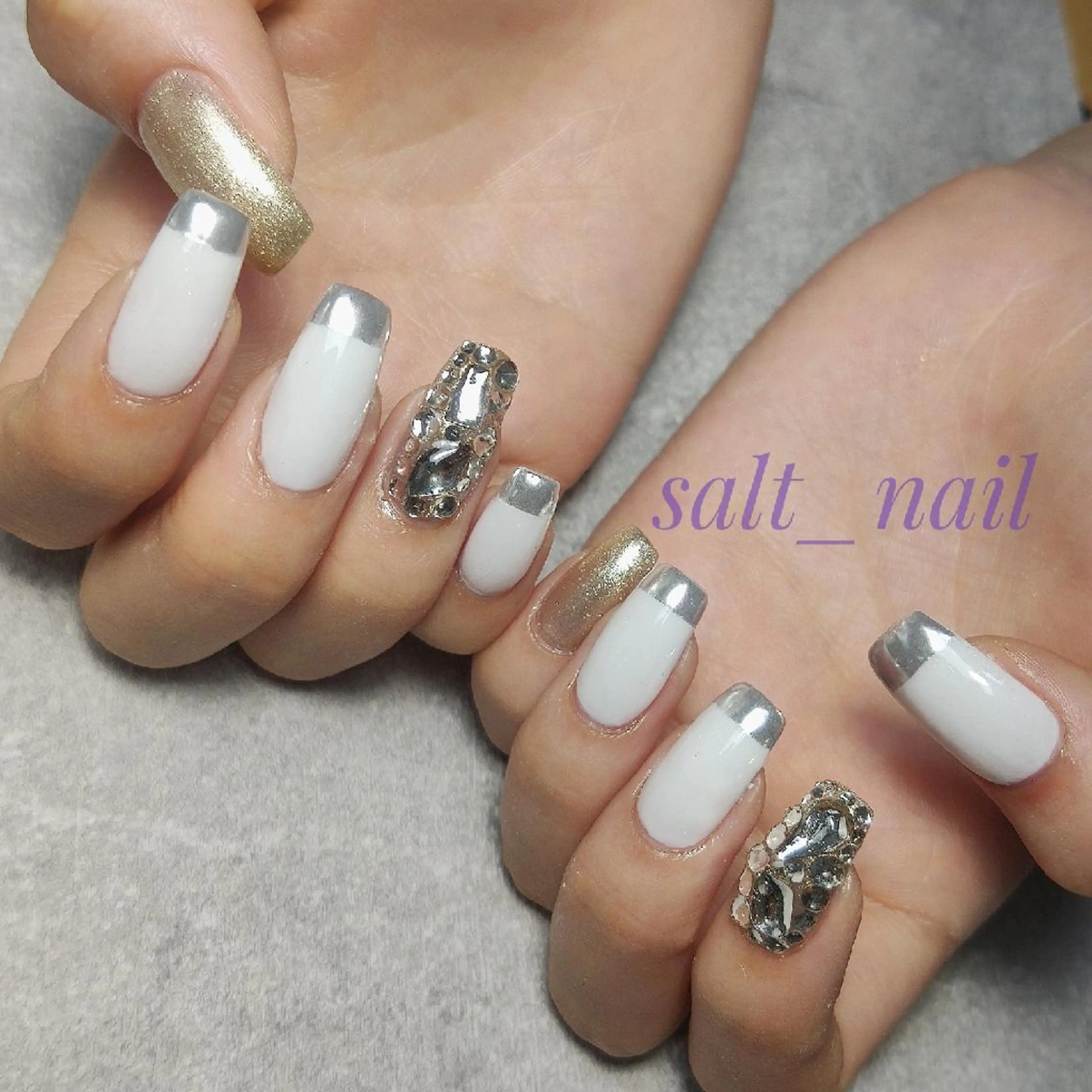 ネイル フレンチネイル ラメ(グリッター) ミラーネイル 個人サロン saltnailのネイルデザイン