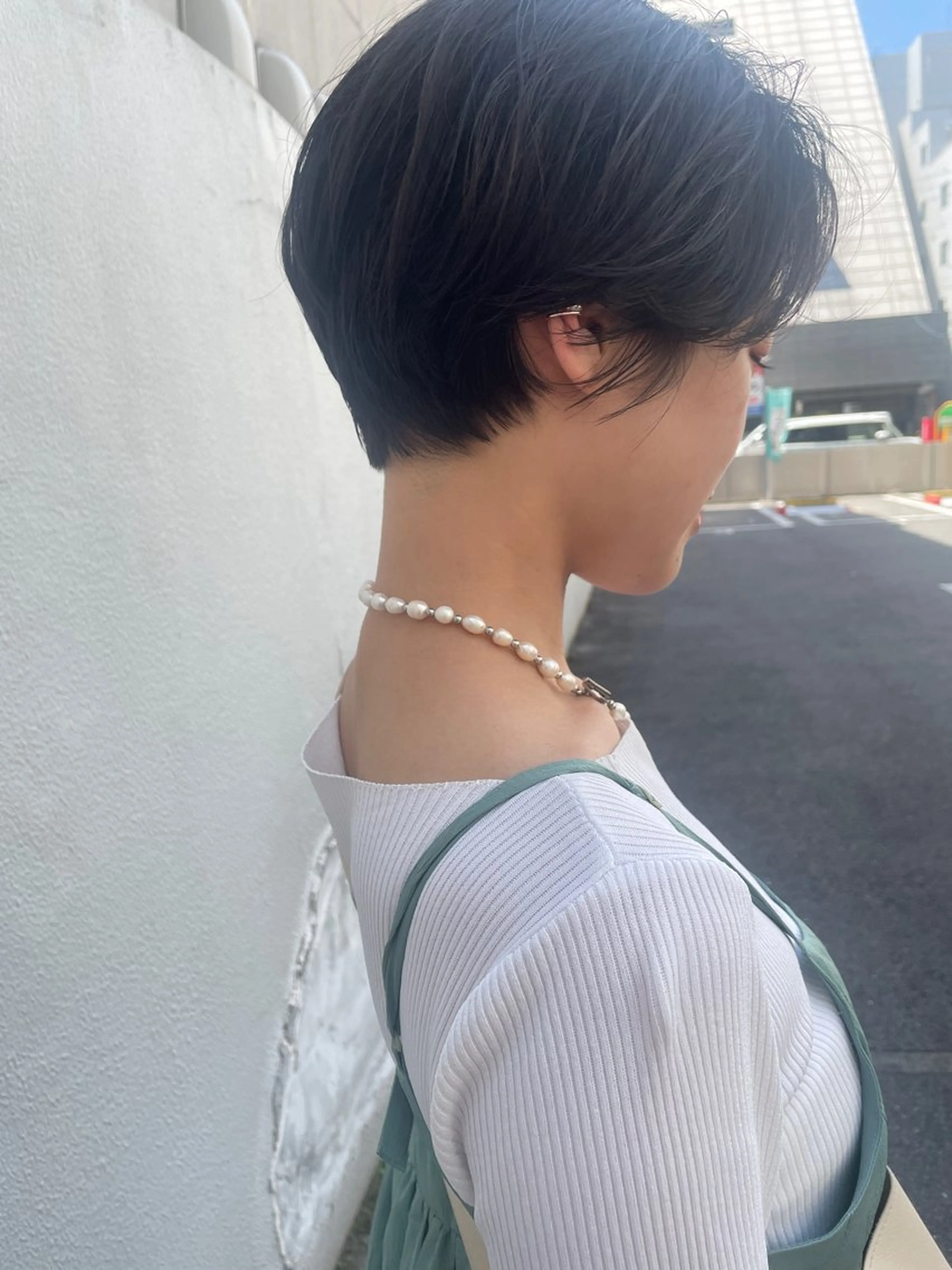 ショート カット さの あやねのヘアスタイル