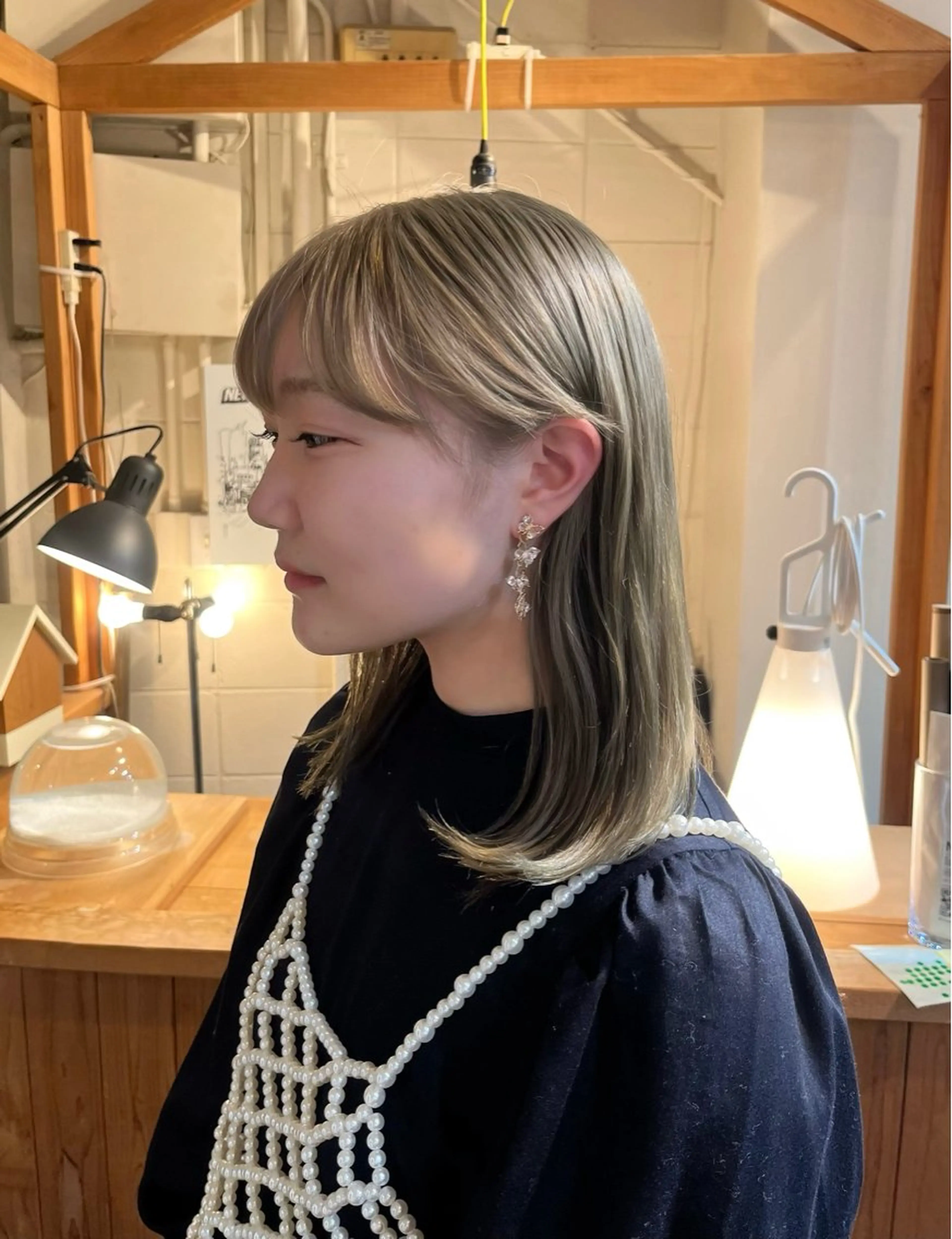 ミディアム カラー ベージュカラー 透明感カラー オリーブベージュ chikashitsu所属・Junmi/ﾁｶｼﾂ /堀江のヘアスタイル