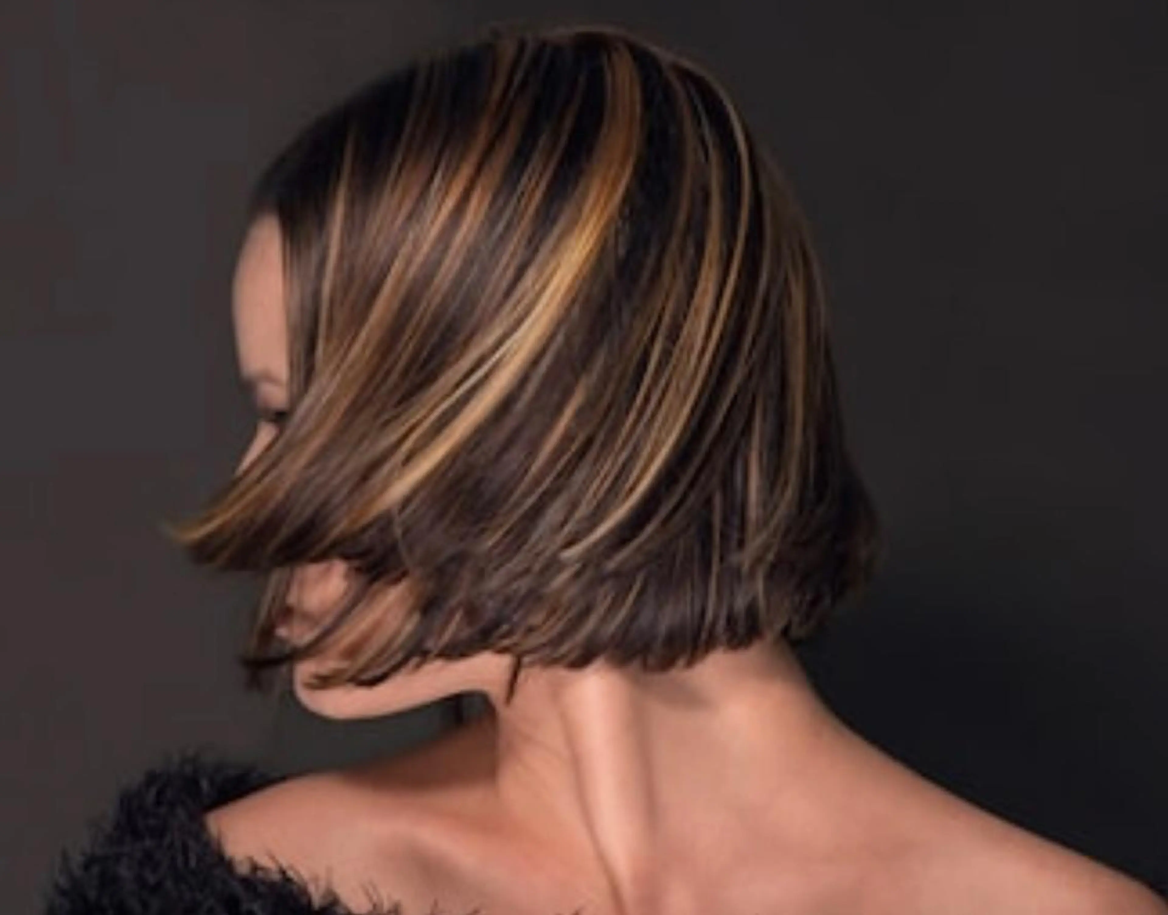 白髪ぼかし&ショート 💎YUMAのヘアスタイル