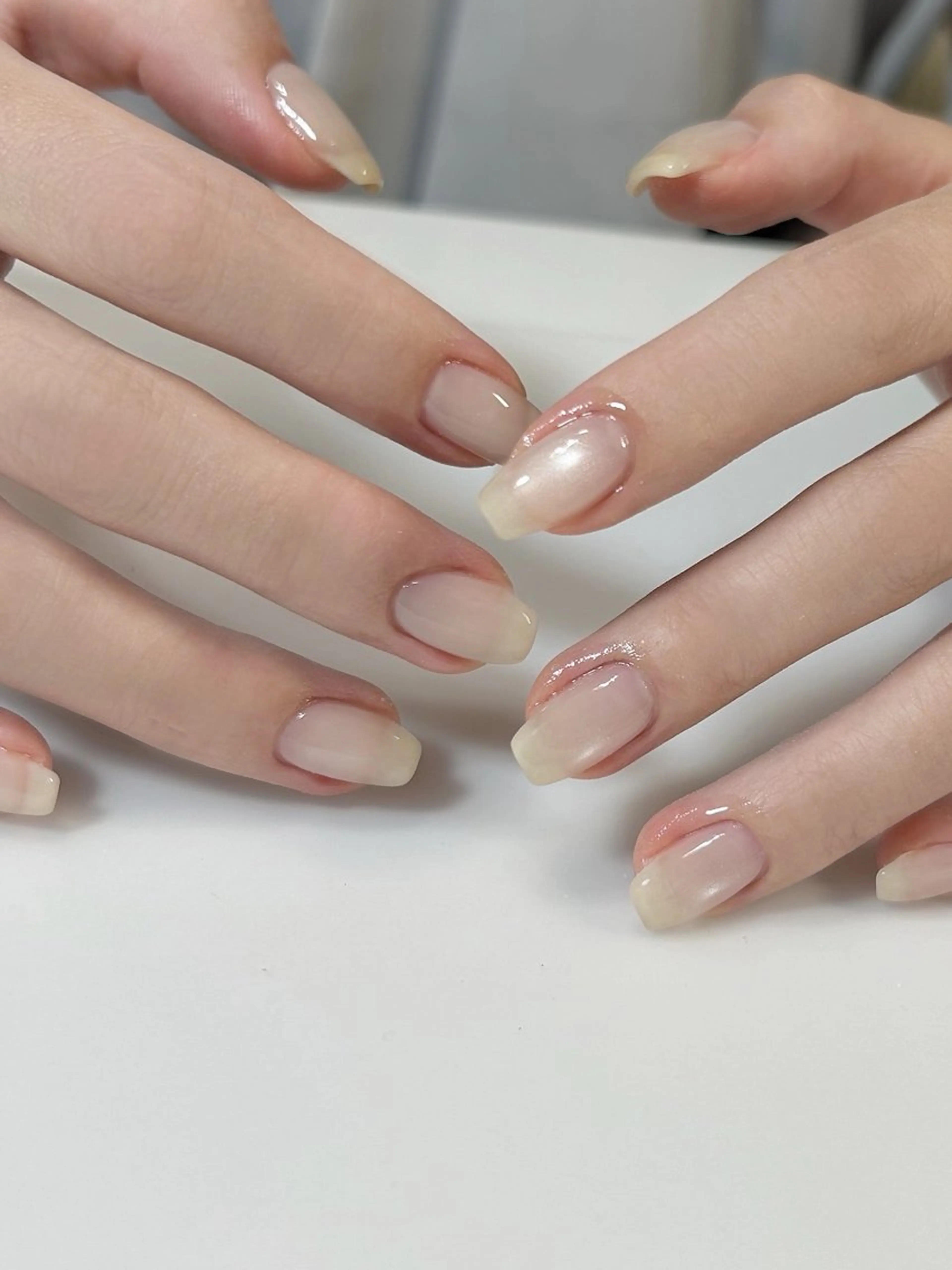 ネイル 氷ネイル・うるうるネイル ホワイト ハンドネイル nail salon mynteのネイルデザイン