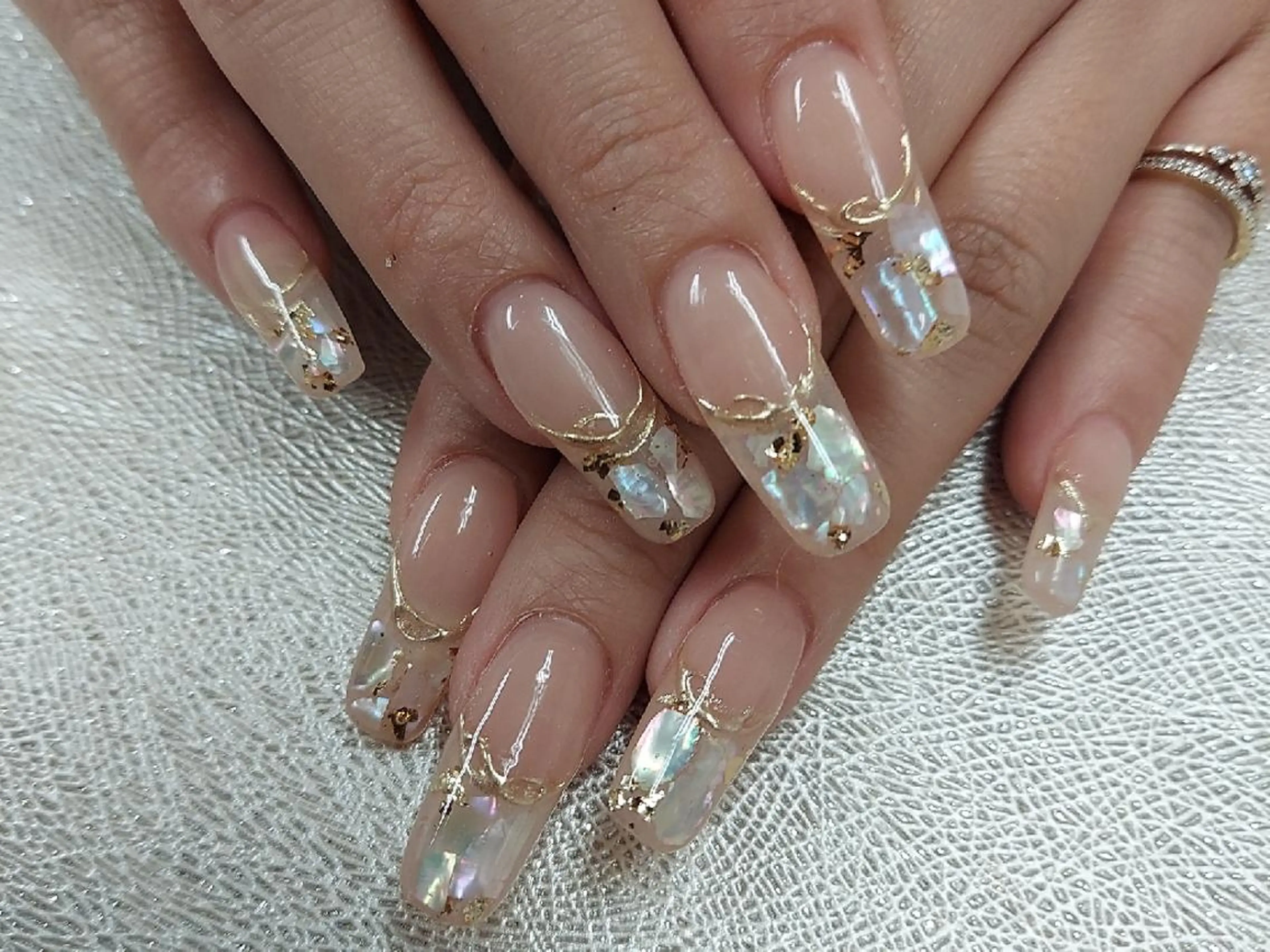 ネイル アートネイル ジェルネイル 持ち込み ニュアンスネイル パラジェル 河野ちえ (雑誌掲載サロン)のネイルデザイン