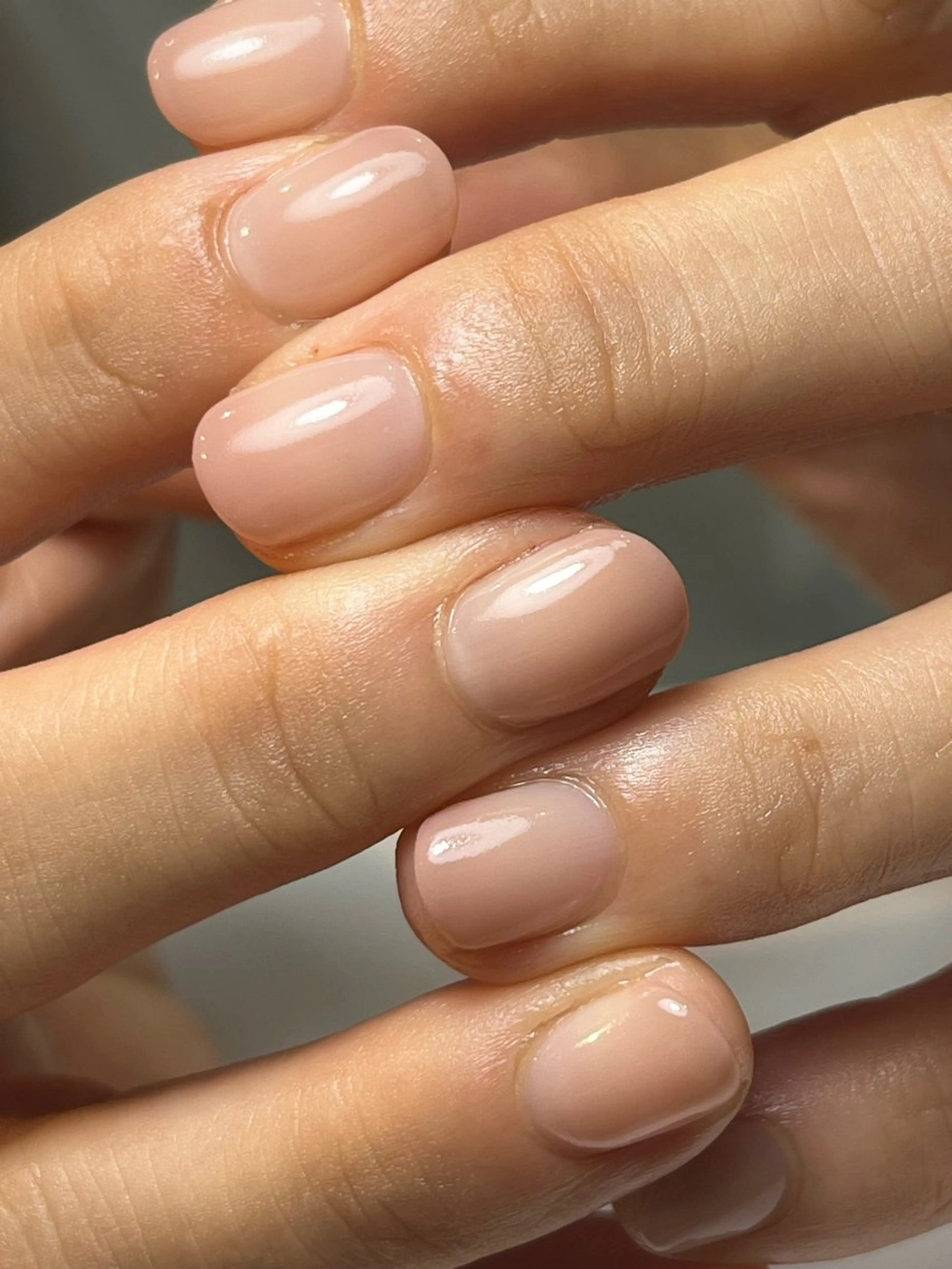ネイル グラデーション ハンドネイル Cure.美爪育成 salon三輪のネイルデザイン