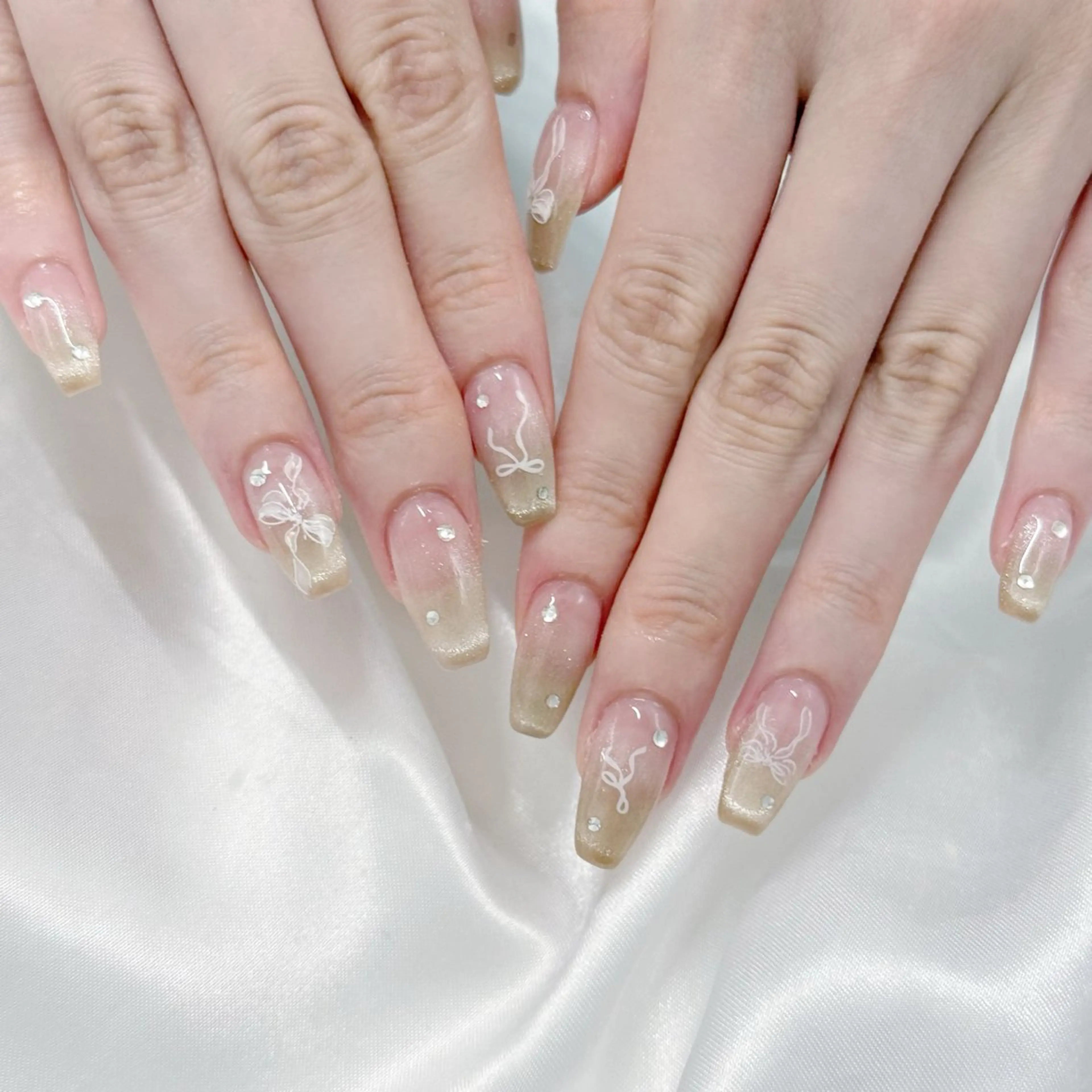 ネイル ハンドネイル fein. miku🎀🍼のネイルデザイン