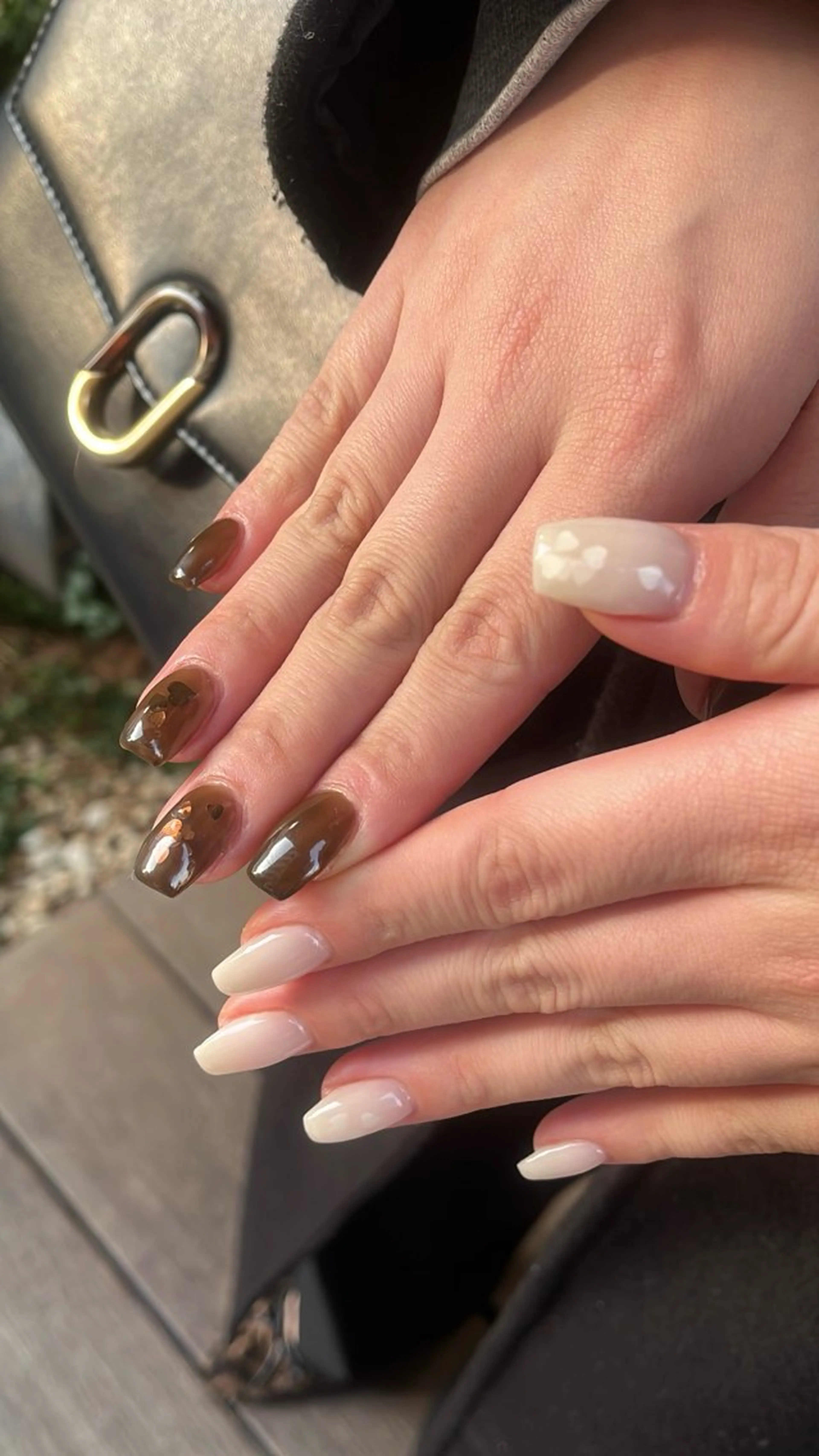 ネイル ハート ラメ(グリッター) ラメグラデーション ニュアンスネイル シンプルネイル ハンドネイル SAKU  nail[サクネイル]所属・SAKU nail 作島茜のネイルデザイン