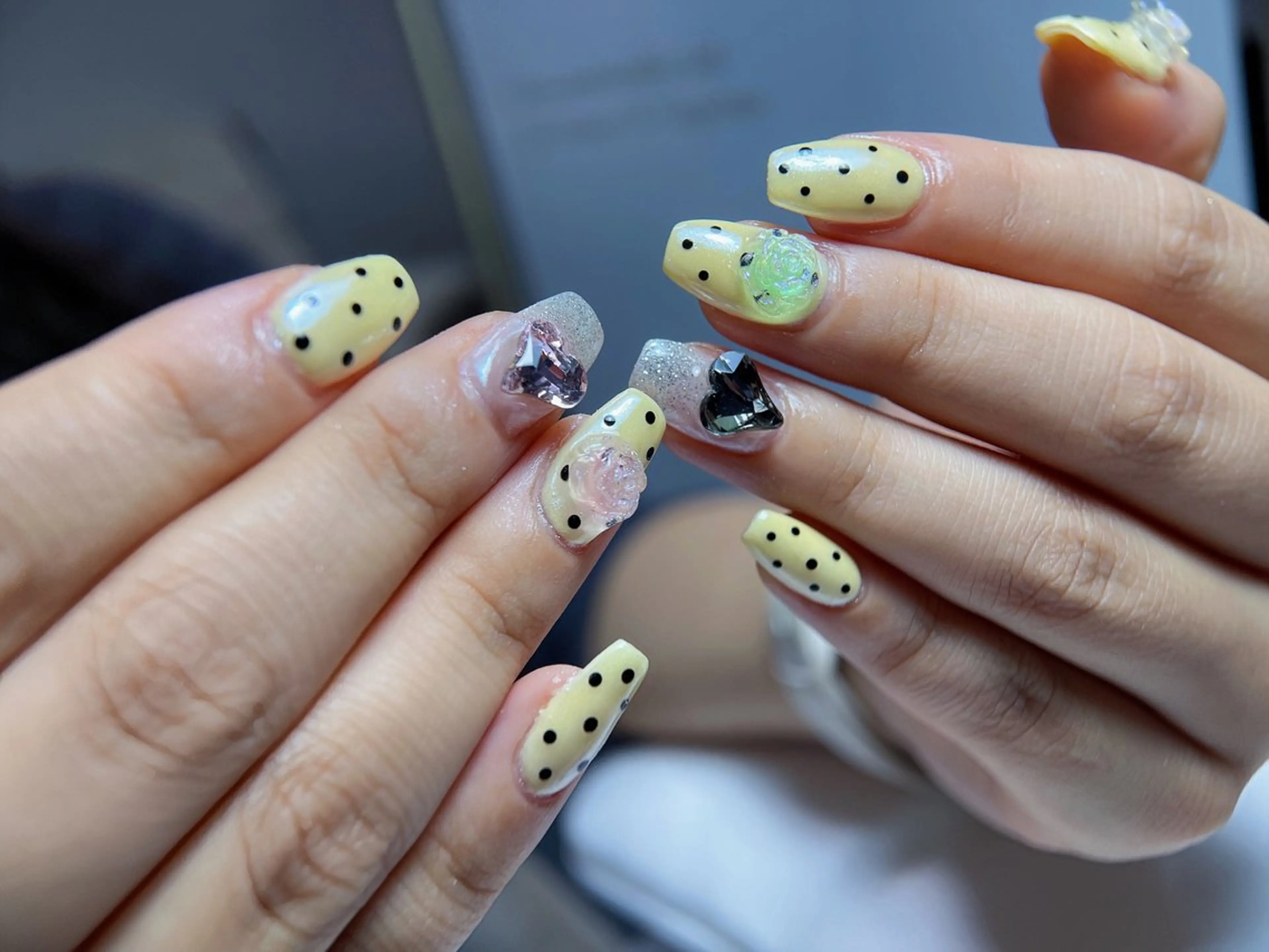 ショート ハンドネイル 28nails -hangのネイルデザイン