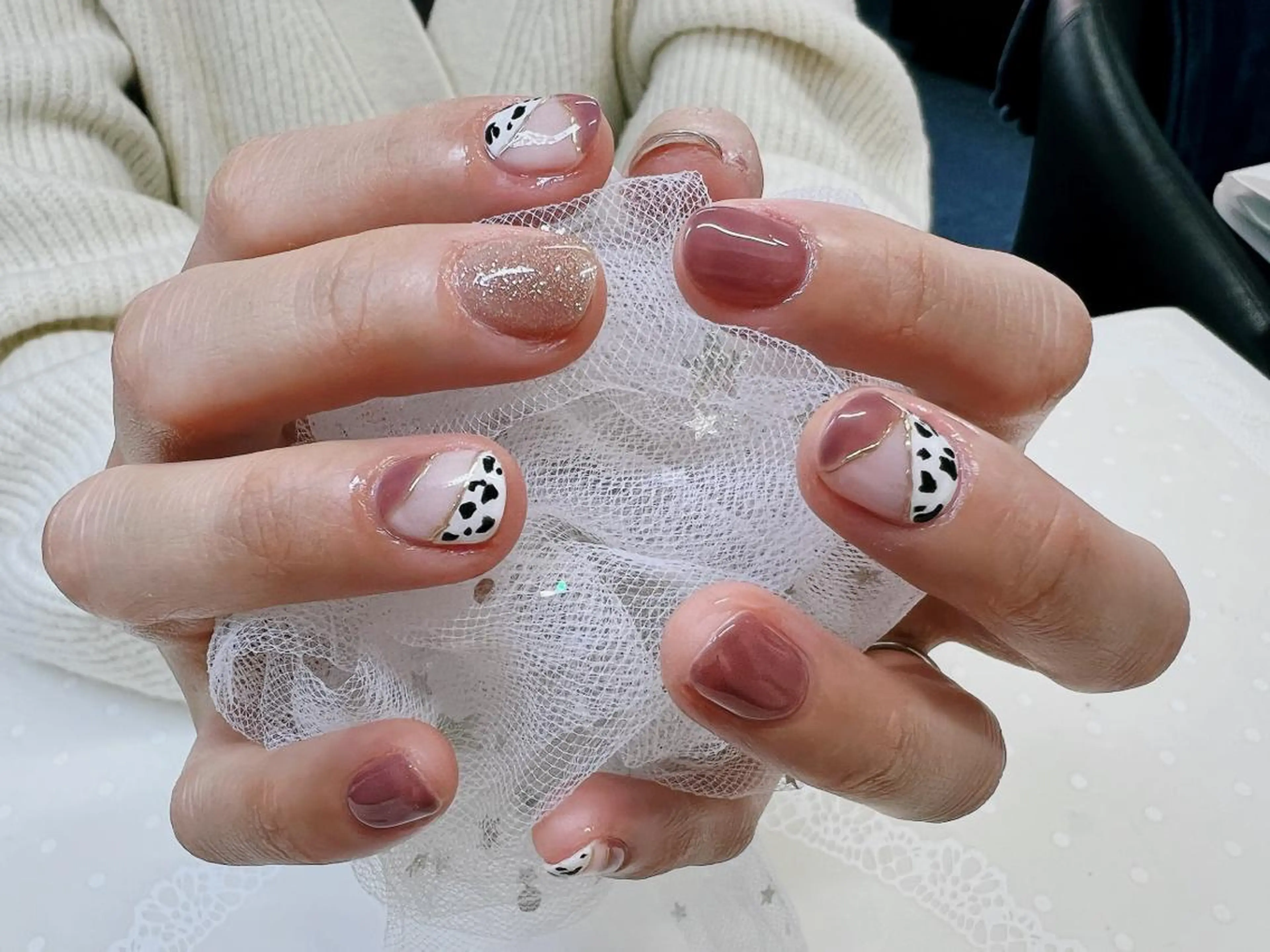 ネイル ハンドネイル ビューティーサロン ヘゼリヒのネイルデザイン