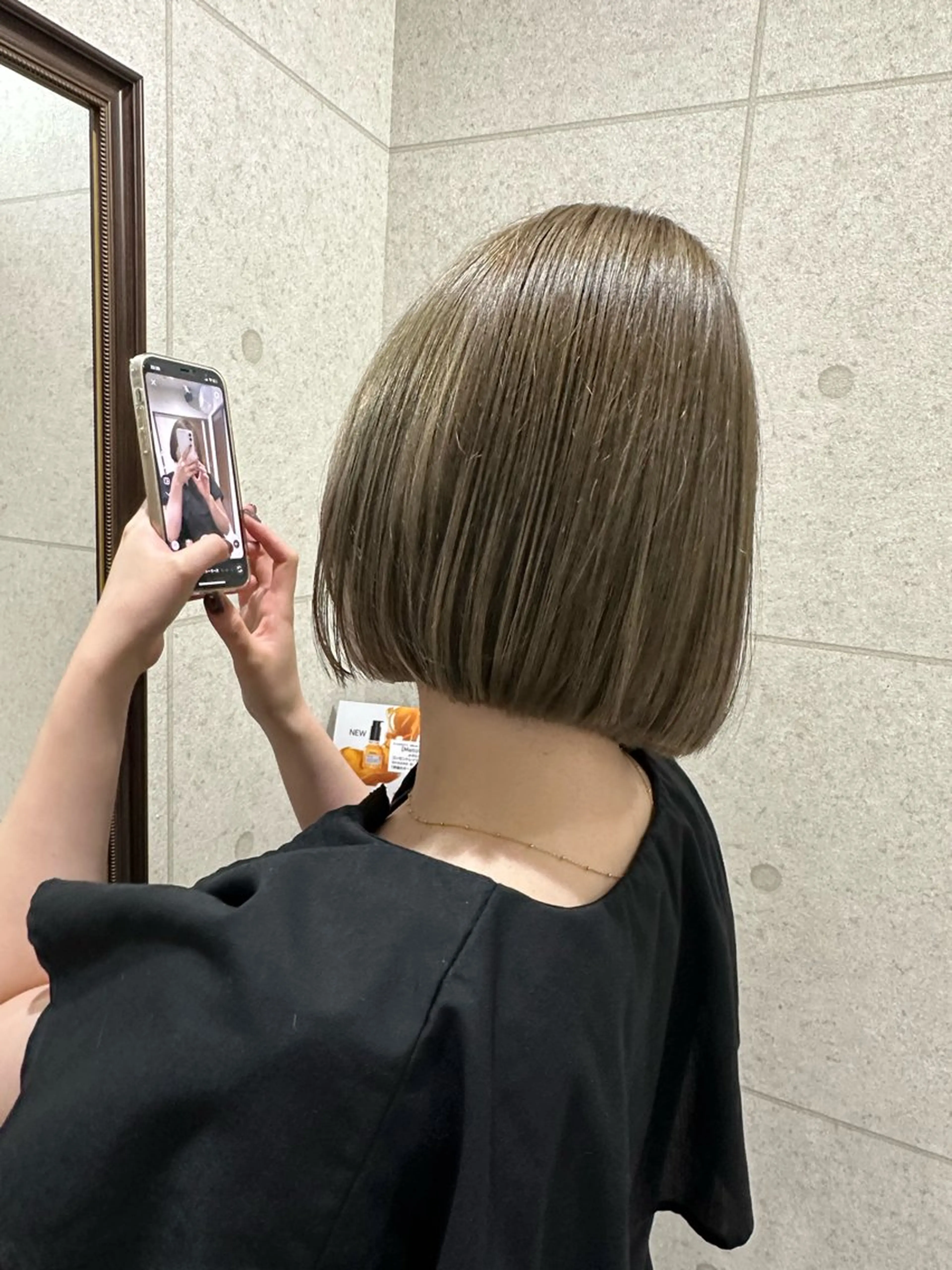 ショート 切りっぱなしボブ ボブ カット ヘアカラー 遠藤惟斗/自由が丘/ 透明感カラー/パーマのヘアスタイル