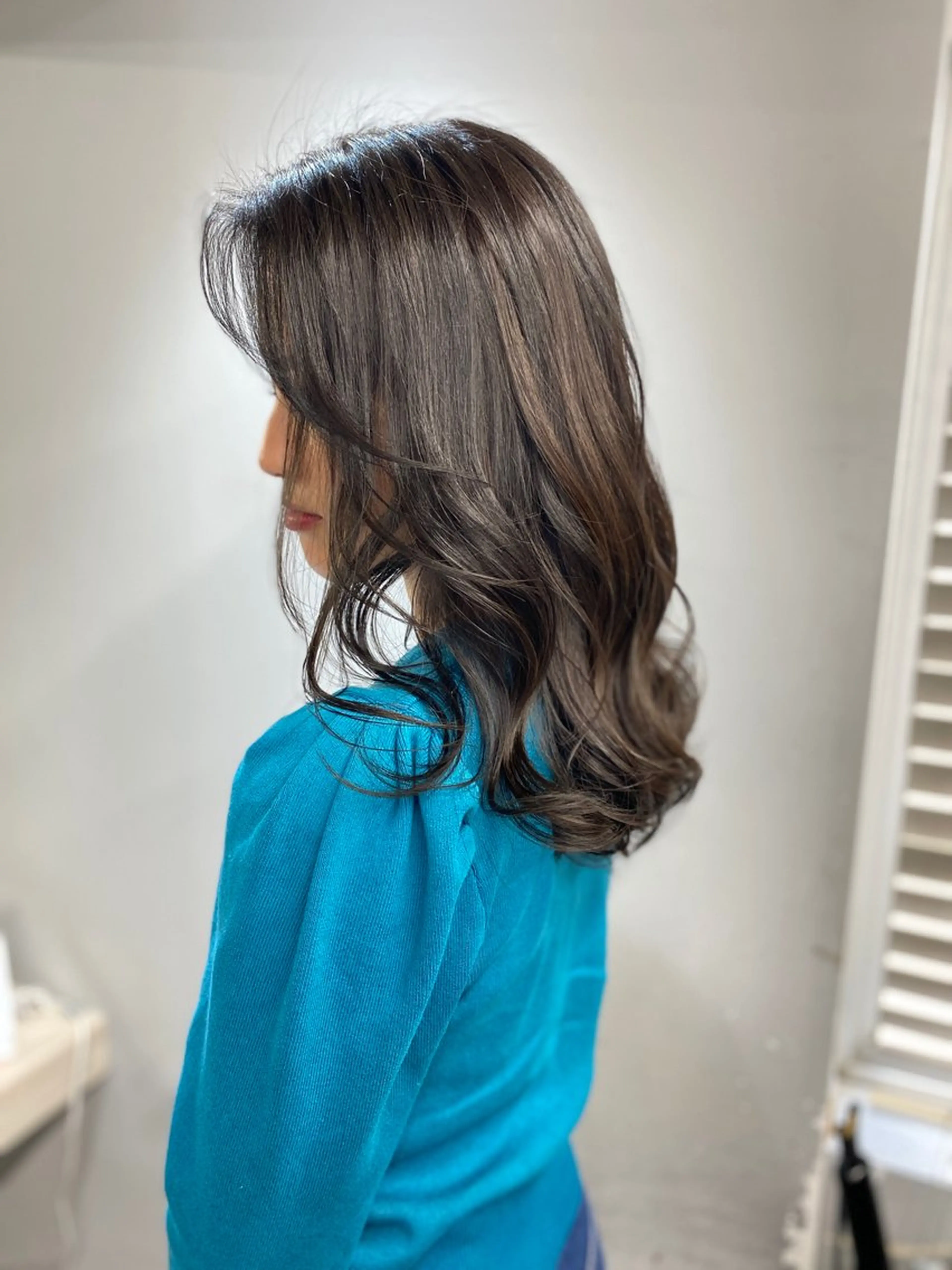 ロング カラー アディクシーカラー バレイヤージュ ブリーチ デザインカラー ダブルカラー カット ヘアカラー トリートメント レイヤーカット nude ヘア大和のヘアスタイル