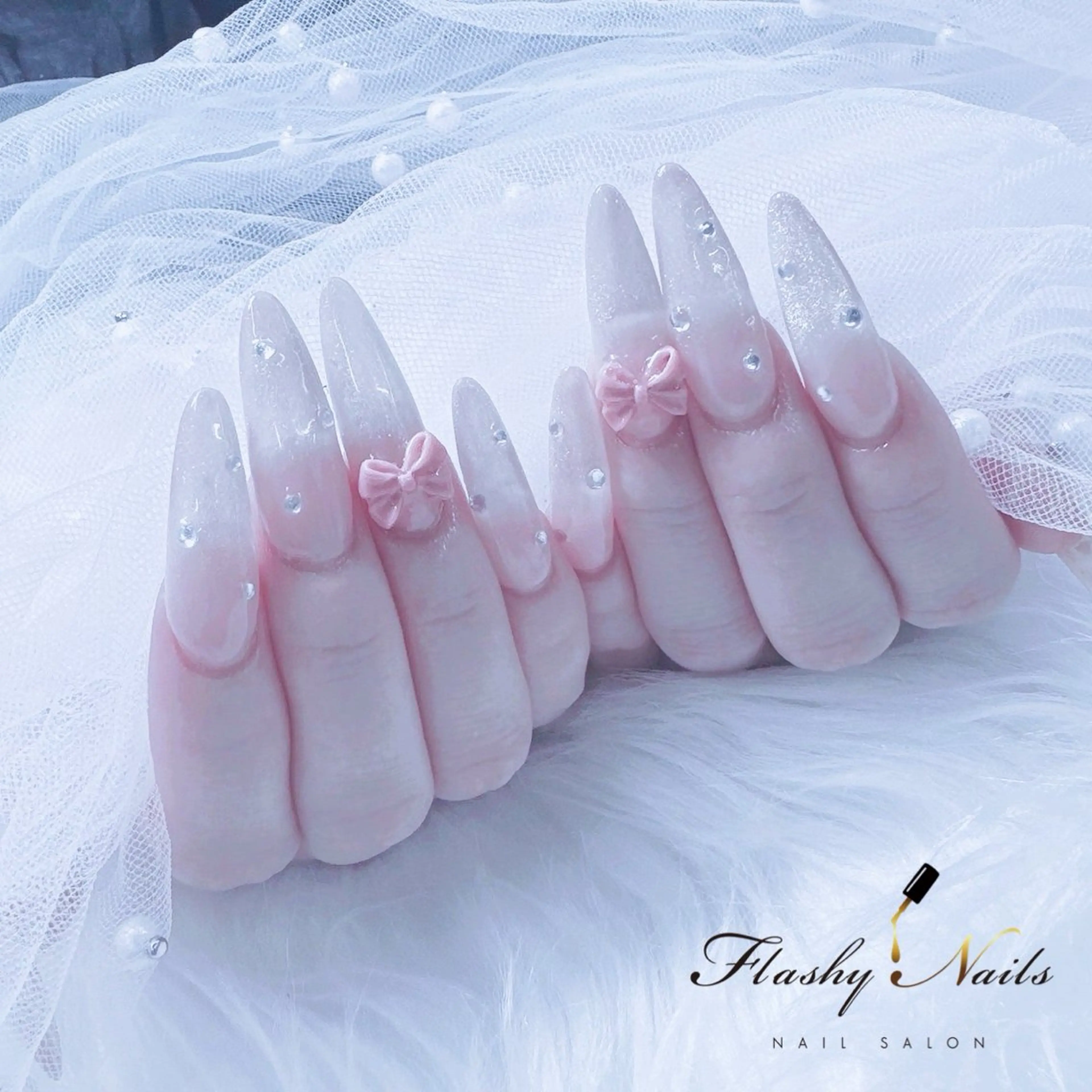 ネイル FlashyNails所属・Flashy Nailsのネイルデザイン