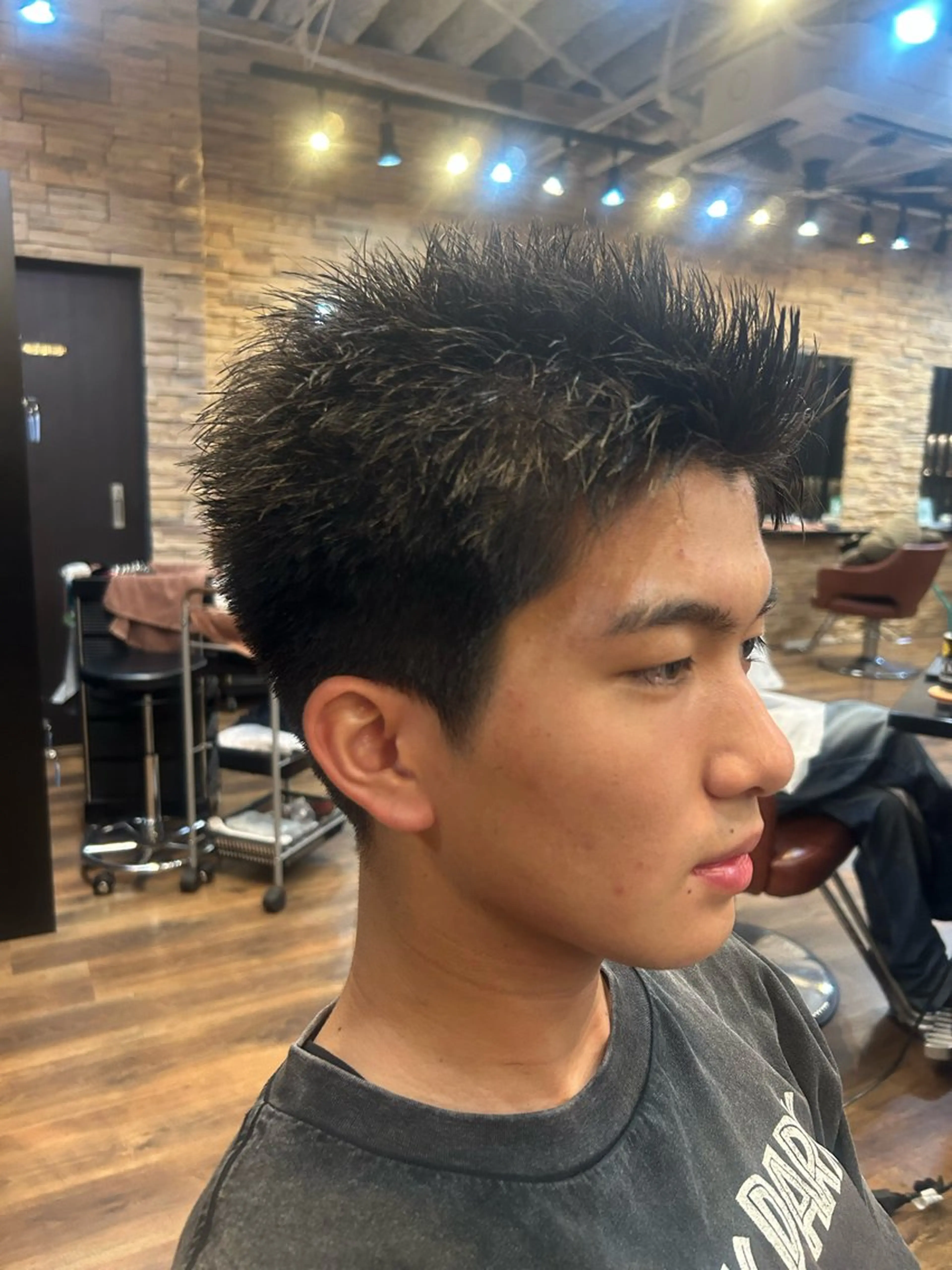 メンズ スパイキーショート カット 【カラーモデル募集 】サキ🫧のヘアスタイル