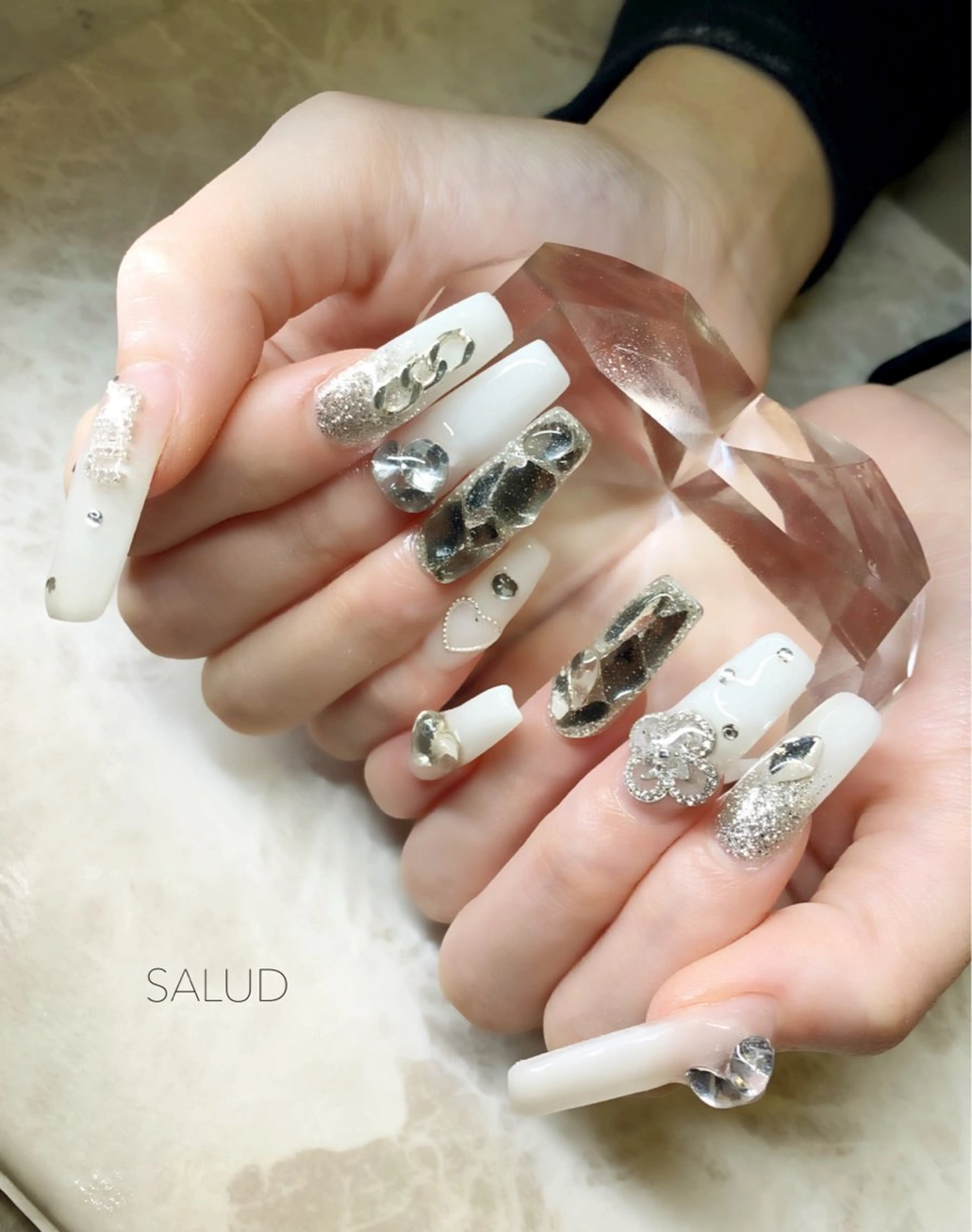 ネイル ハンドネイル Nail Salon SALUDのネイルデザイン